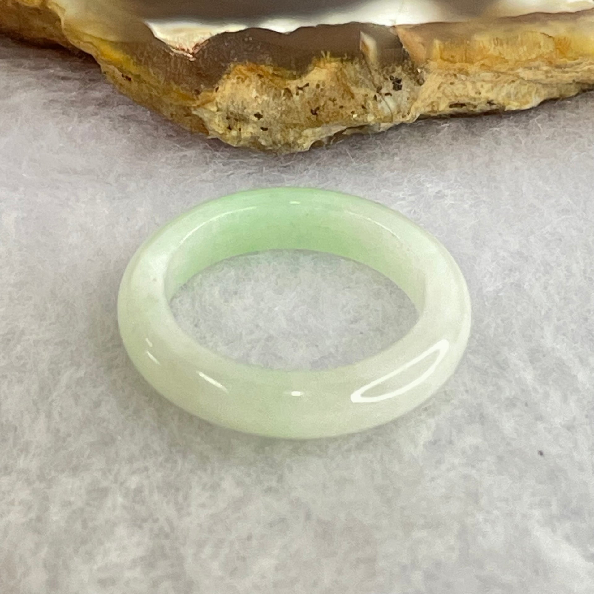Type A Light Green Jadeite Ring 2.54g 4.6 by 3.4mm US7.25 HK16 (Internal Line) - Huangs Jadeite and Jewelry Pte Ltd
