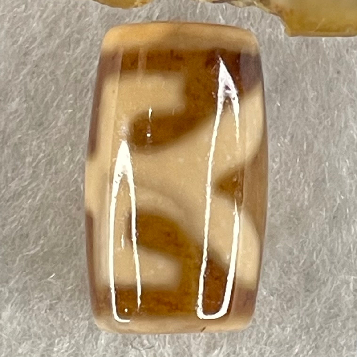 Natural Powerful Tibetan Old Oily Agate Patina Guiren Tairen Human Dzi Bead Totem Amulet Heavenly Master (Tian Zhu) 贵人天诛 4.76g 19.9 by 11.7mm - Huangs Jadeite and Jewelry Pte Ltd