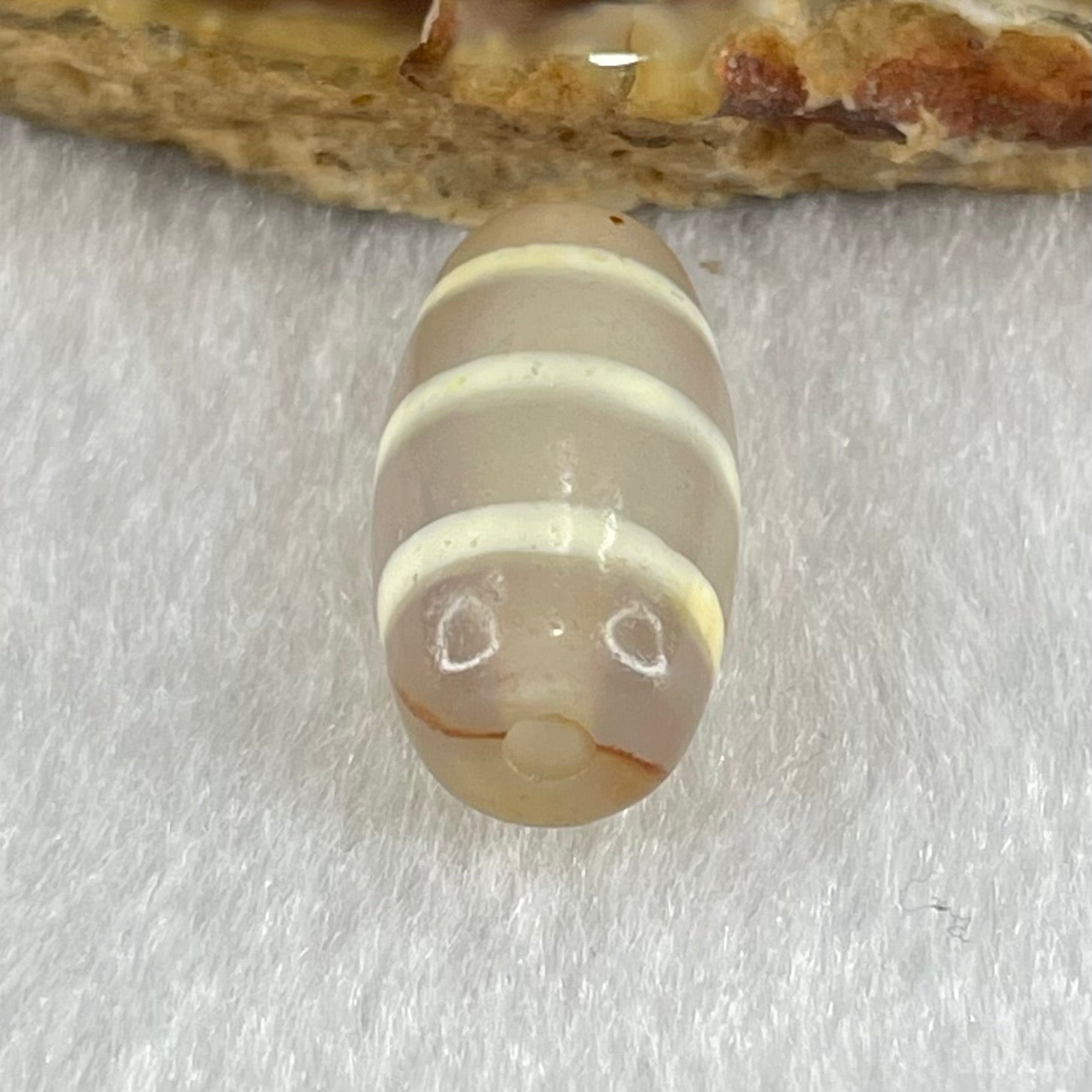 Natural Powerful Tibetan Old Oily Agate 3-Lines Dzi Bead Heavenly Master (Tian Zhu) 三行天诛 3.18g 20.0 by 10.4mm - Huangs Jadeite and Jewelry Pte Ltd