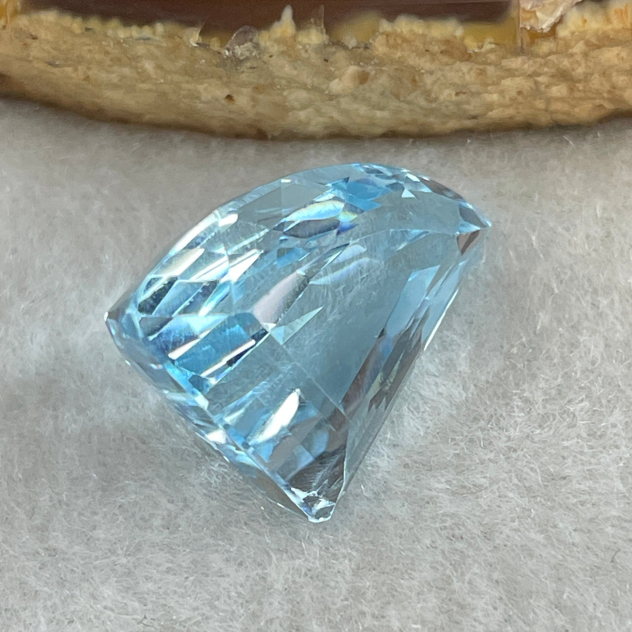 Natural Sky Blue Topaz Trillion Shape 17.64ct 20.4 by 13.0 by 9.8mm - Huangs Jadeite and Jewelry Pte Ltd