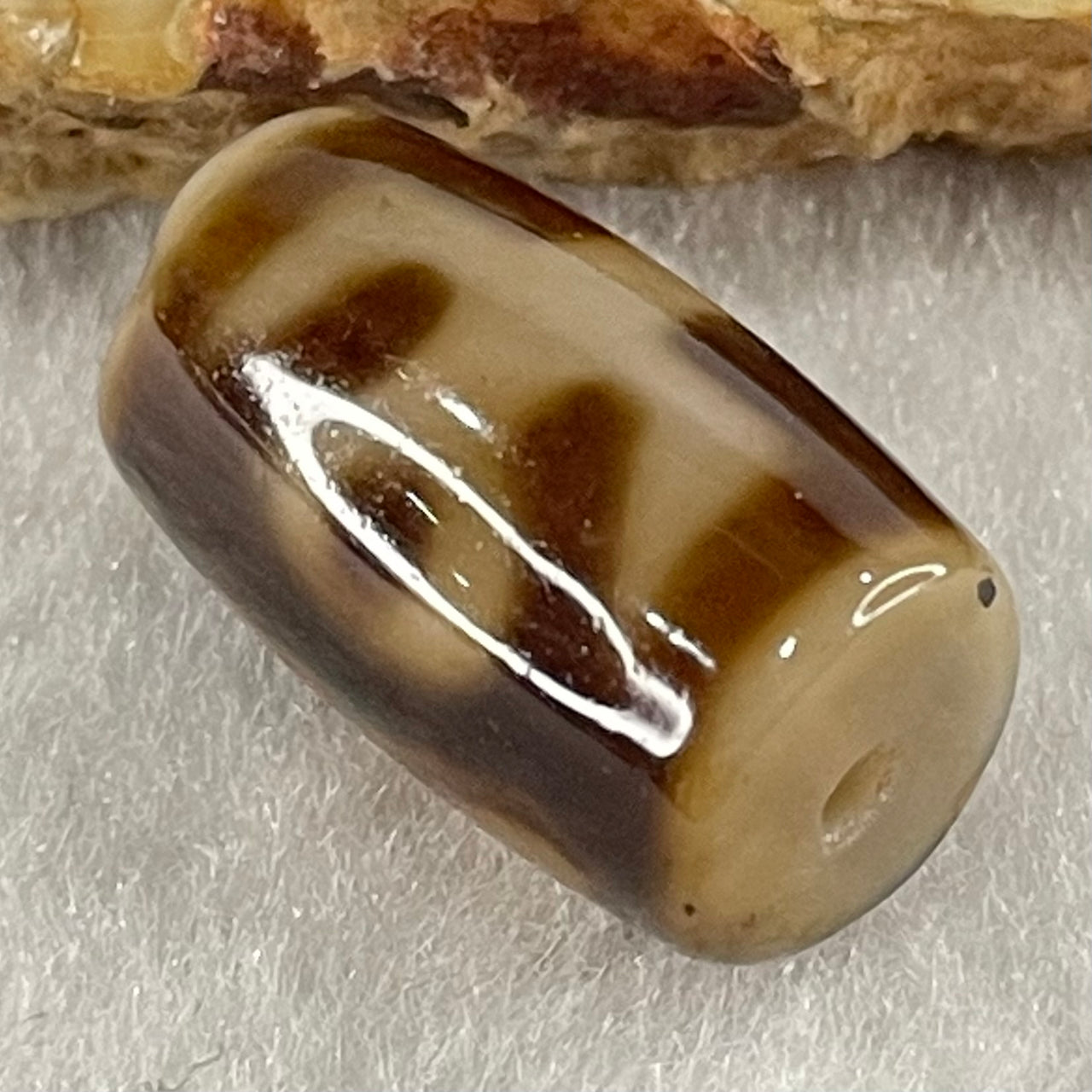 Natural Powerful Tibetan Old Oily Agate Patina Guiren Tairen Human Dzi Bead Totem Amulet Heavenly Master (Tian Zhu) 贵人天诛 4.64g 19.6 by 11.5mm - Huangs Jadeite and Jewelry Pte Ltd