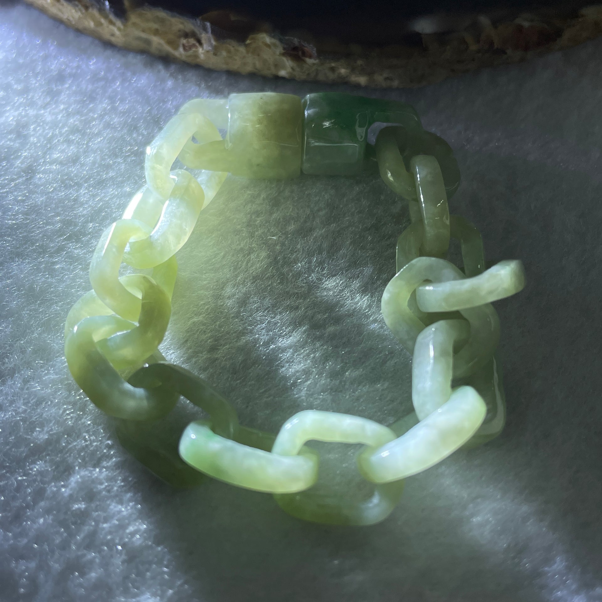 Natural Type A Green Jadeite Link Bracelet 18.54g 13cm 10.9mm 15 Pcs - Huangs Jadeite and Jewelry Pte Ltd