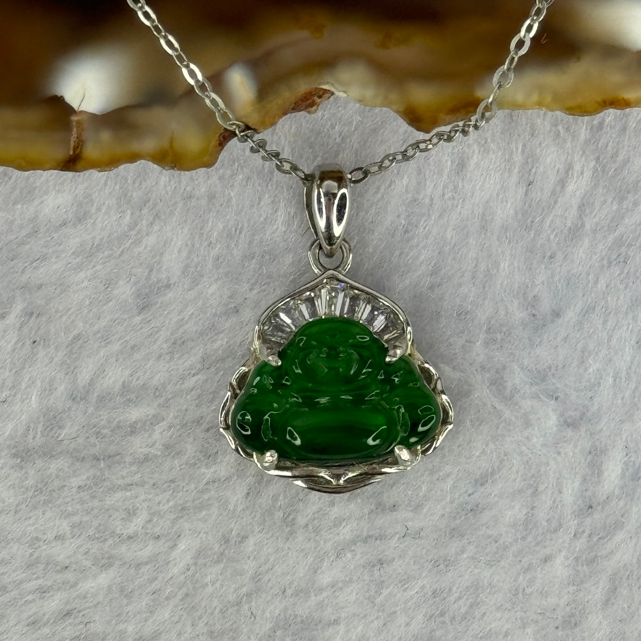 Type A Icy Green Omphasite Jadeite Milo Buddha 9.3 by 13.1 by 2.0mm in S925 Sliver Necklace 2.18g - Huangs Jadeite and Jewelry Pte Ltd