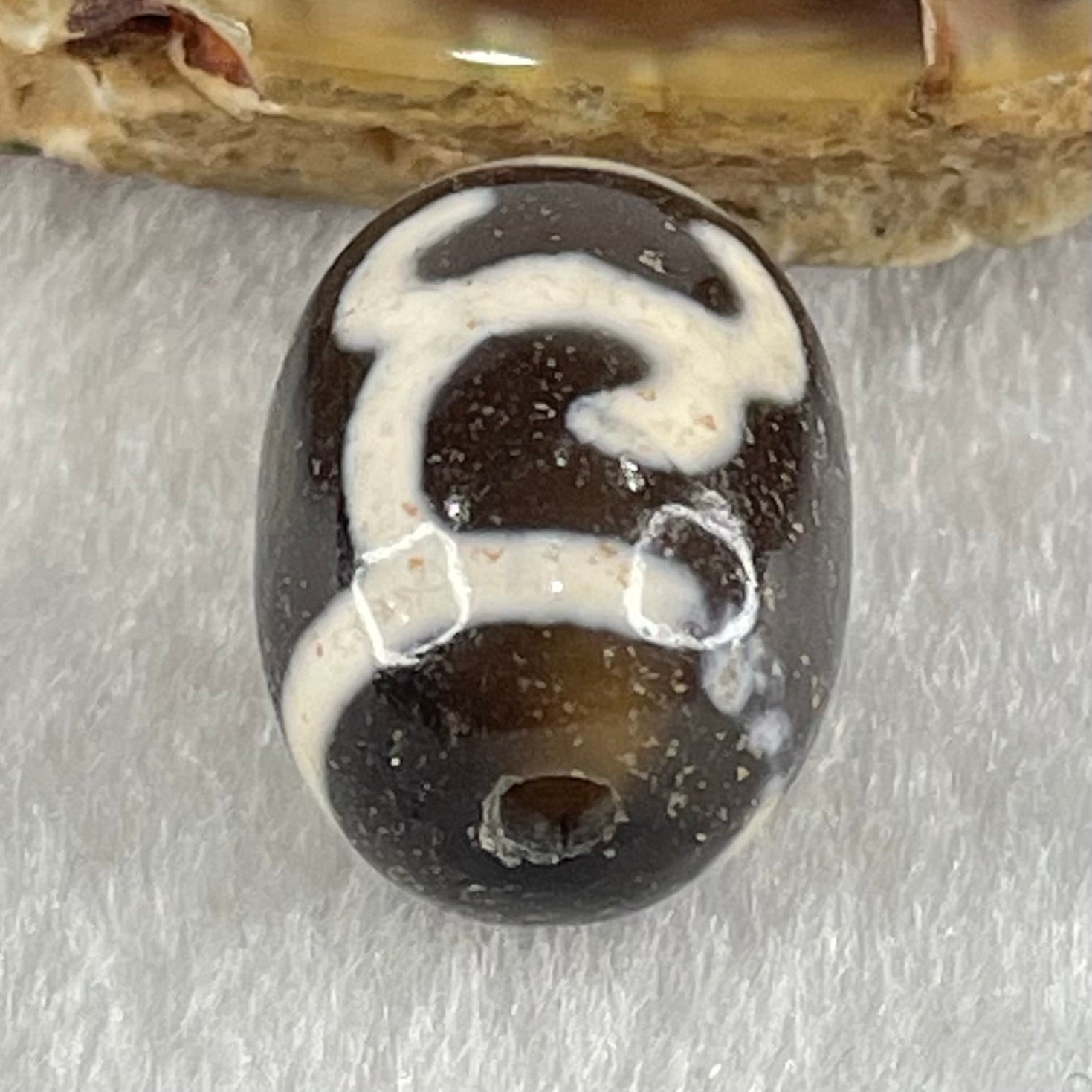 Natural Powerful Tibetan Old Oily Brown Yellowish White Agate Green Tara Dzi Bead Heavenly Master (Tian Zhu) 绿度母天珠 4.62g 17.5 by 13.3mm - Huangs Jadeite and Jewelry Pte Ltd
