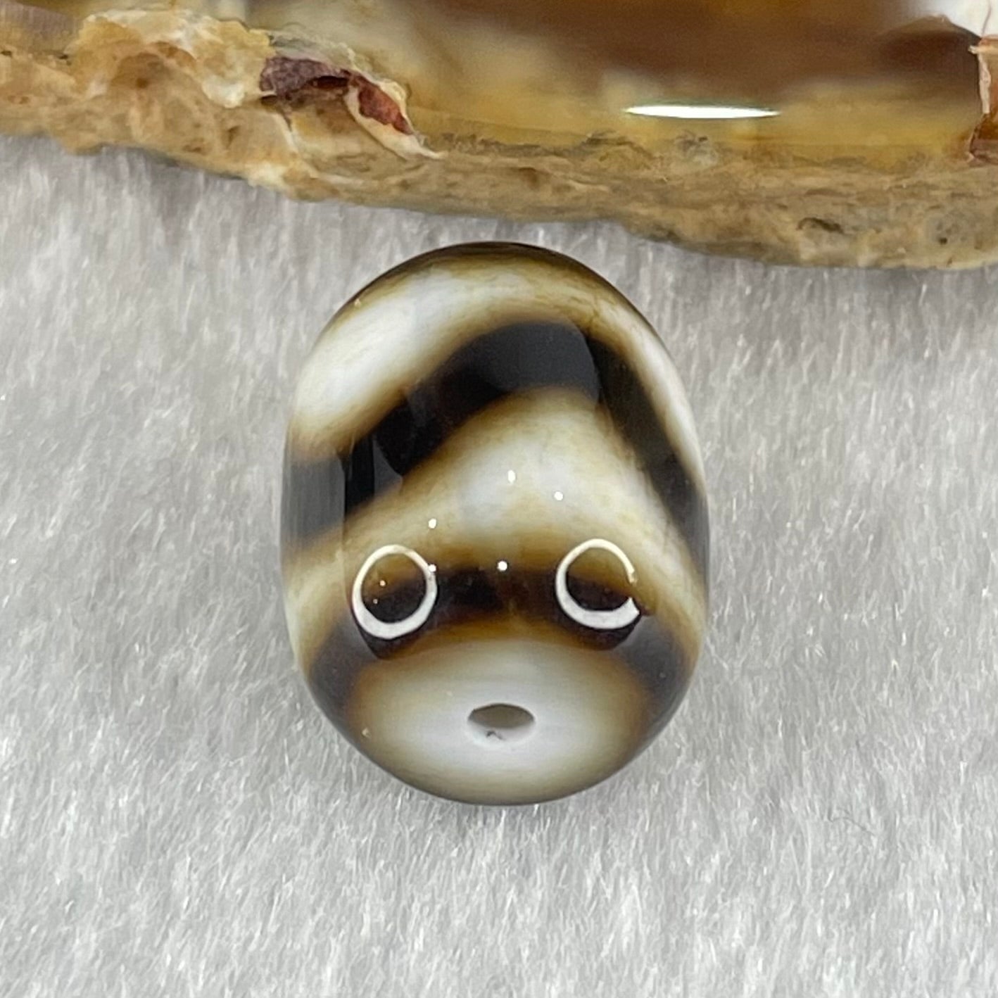 Natural Powerful Tibetan Old Oily Dark Brown with White Agate Tiger Tooth Daluo Dzi Bead Heavenly Master (Tian Zhu) 2.84g 13.7 by 10.9mm - Huangs Jadeite and Jewelry Pte Ltd