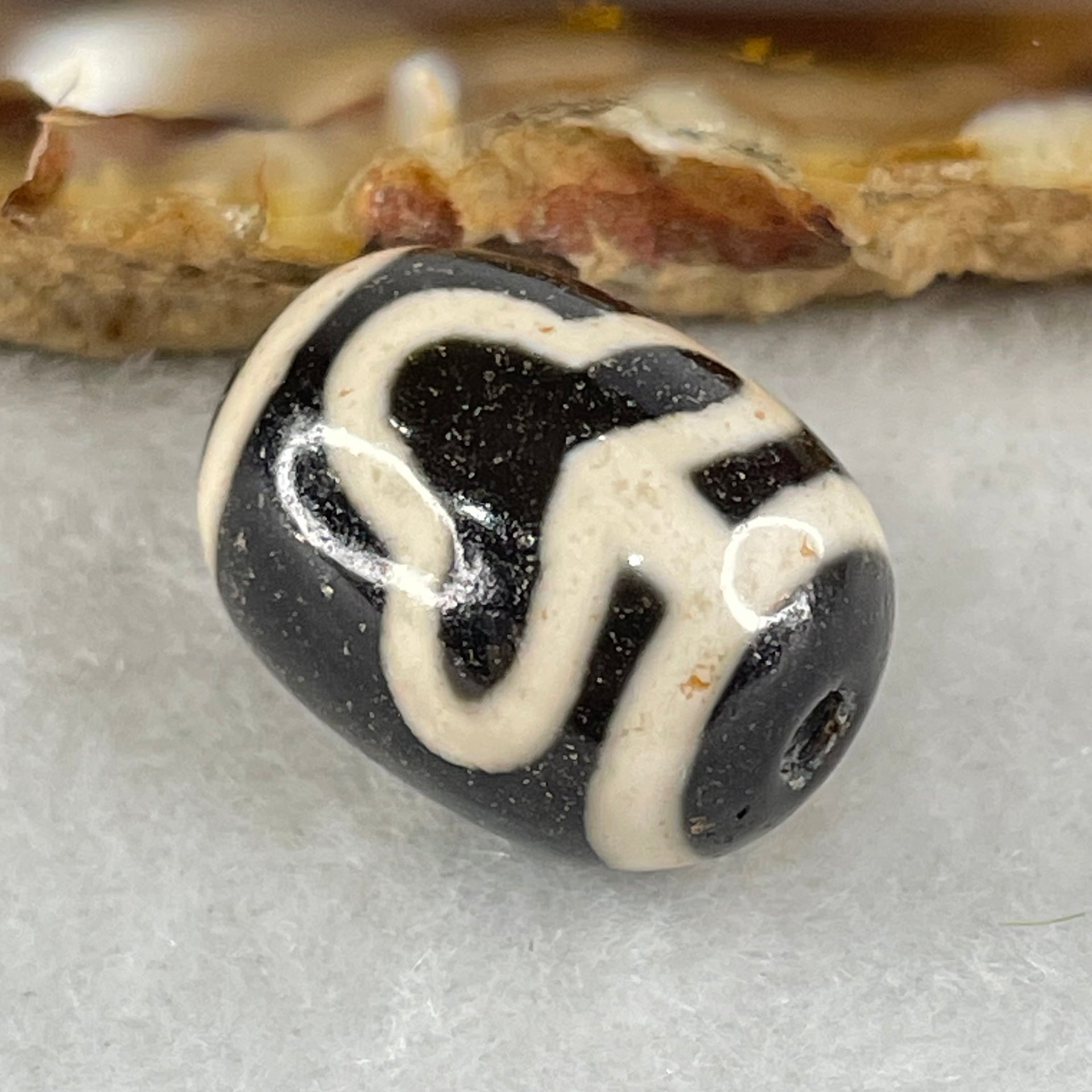 Natural Powerful Tibetan Old Oily Agate Double Bodhi Tree Dzi Bead Heavenly Master (Tian Zhu) 菩提树天珠 5.00g 17.9 by 13.5mm - Huangs Jadeite and Jewelry Pte Ltd