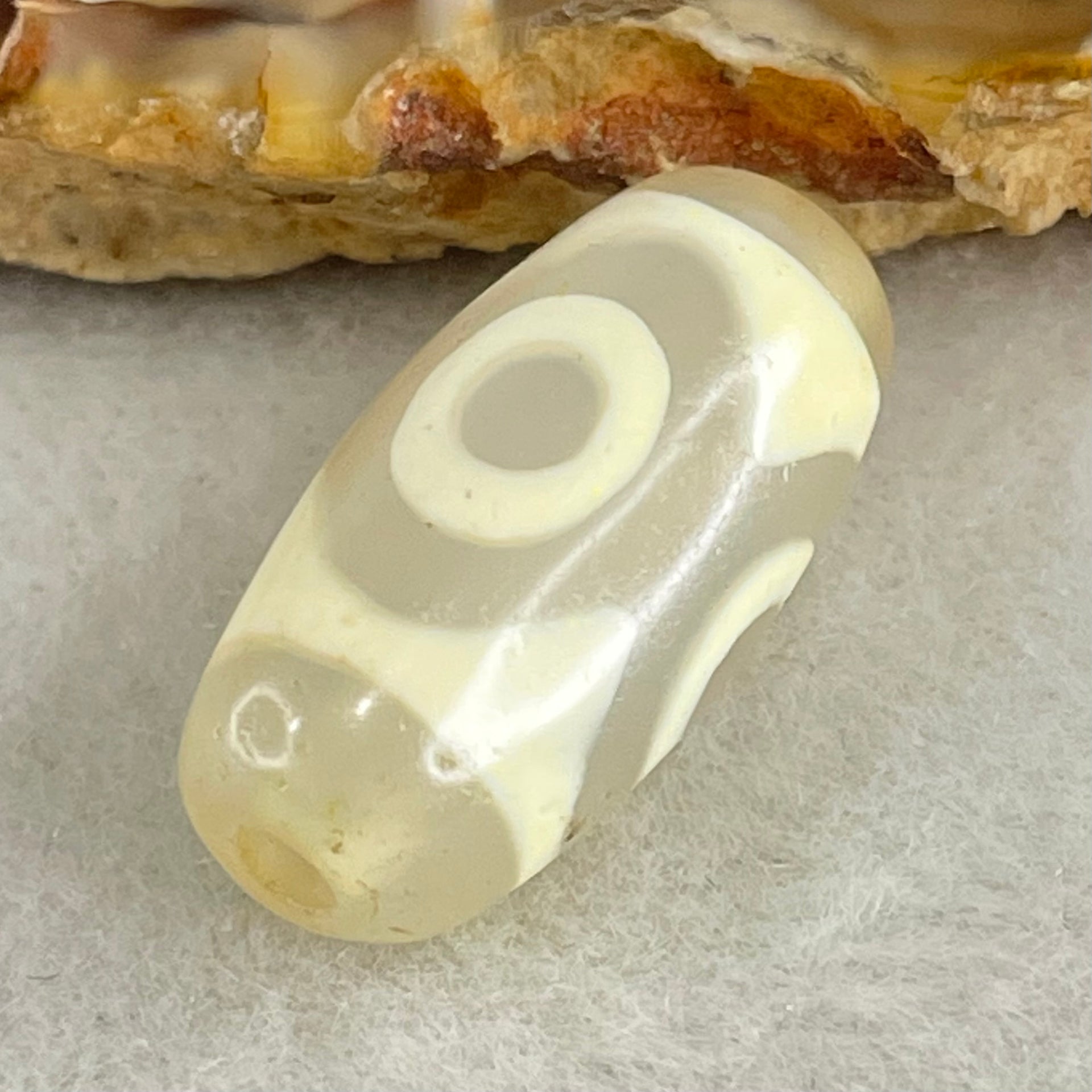 Natural Powerful Tibetan Old Oily Agate 3 Eyes Dzi Bead Heavenly Master (Tian Zhu) 三眼天诛 3.02g 20.1 by 10.2mm - Huangs Jadeite and Jewelry Pte Ltd