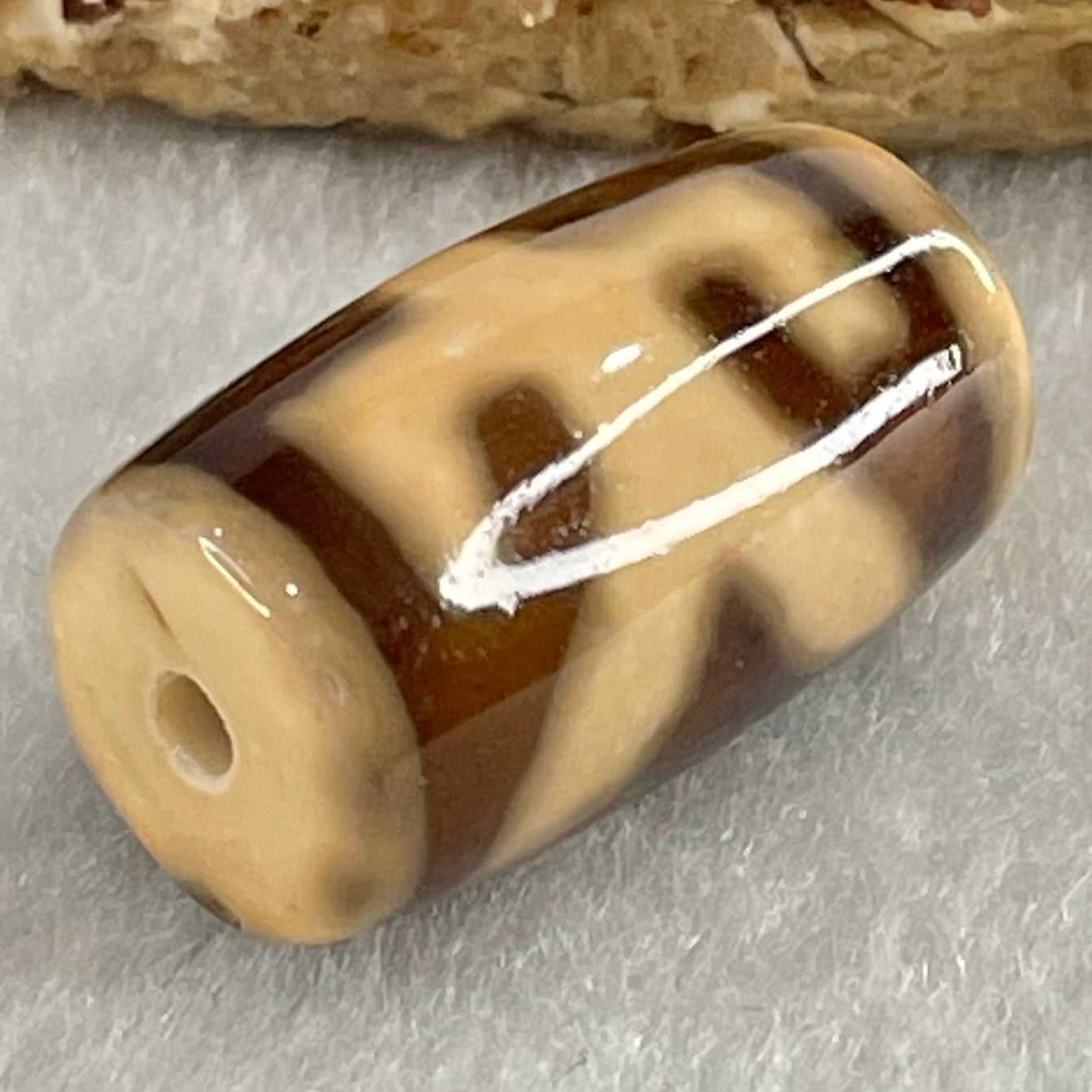 Natural Powerful Tibetan Old Oily Agate Patina Guiren Tairen Human Dzi Bead Totem Amulet Heavenly Master (Tian Zhu) 贵人天诛 4.99g 20.3 by 12.0mm - Huangs Jadeite and Jewelry Pte Ltd