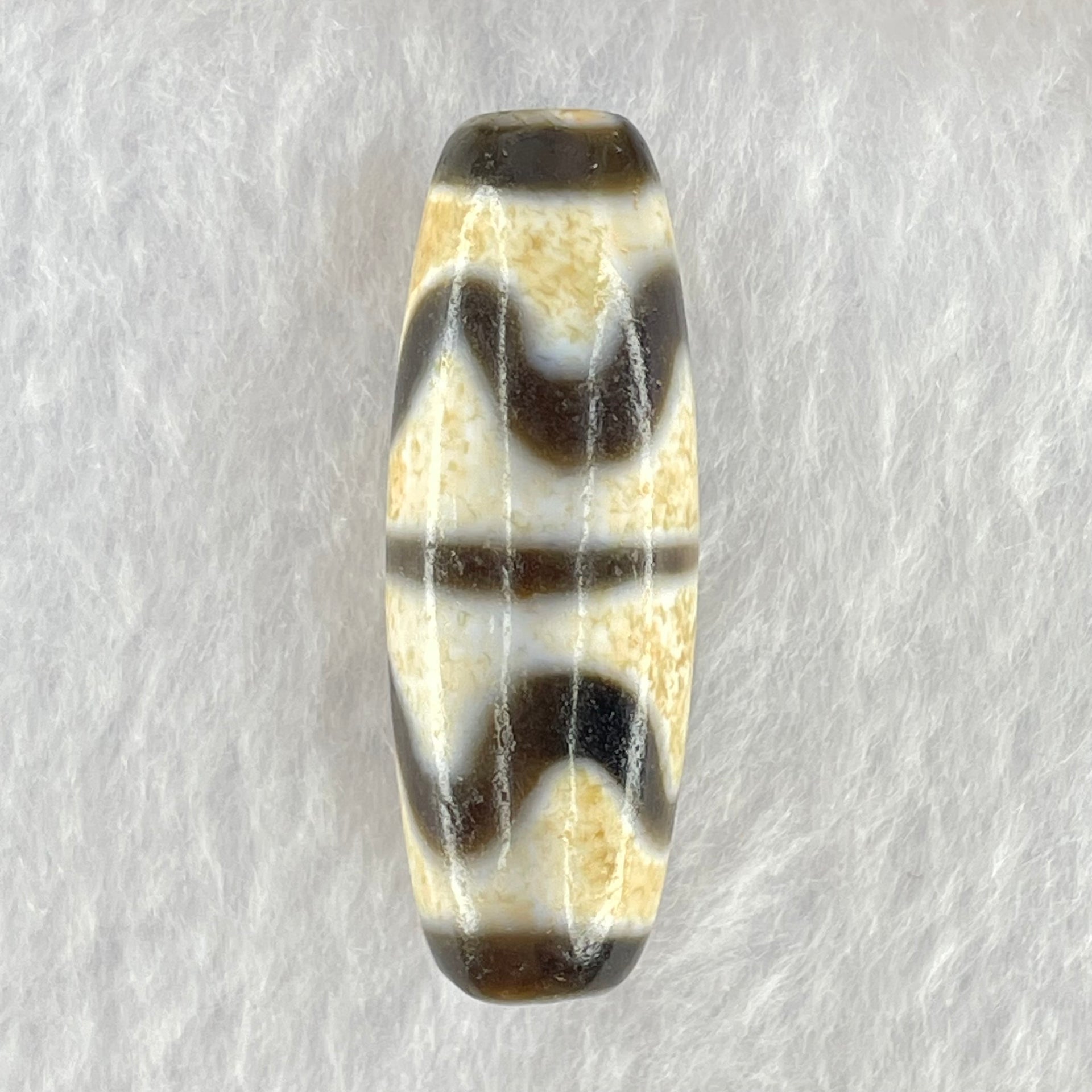 Natural Powerful Tibetan Old Oily Dark Brown White Yellow Agate Double Tiger Tooth Daluo Dzi Bead Heavenly Master (Tian Zhu) 双虎呀天诛 9.73g 37.4 by 13.1mm - Huangs Jadeite and Jewelry Pte Ltd