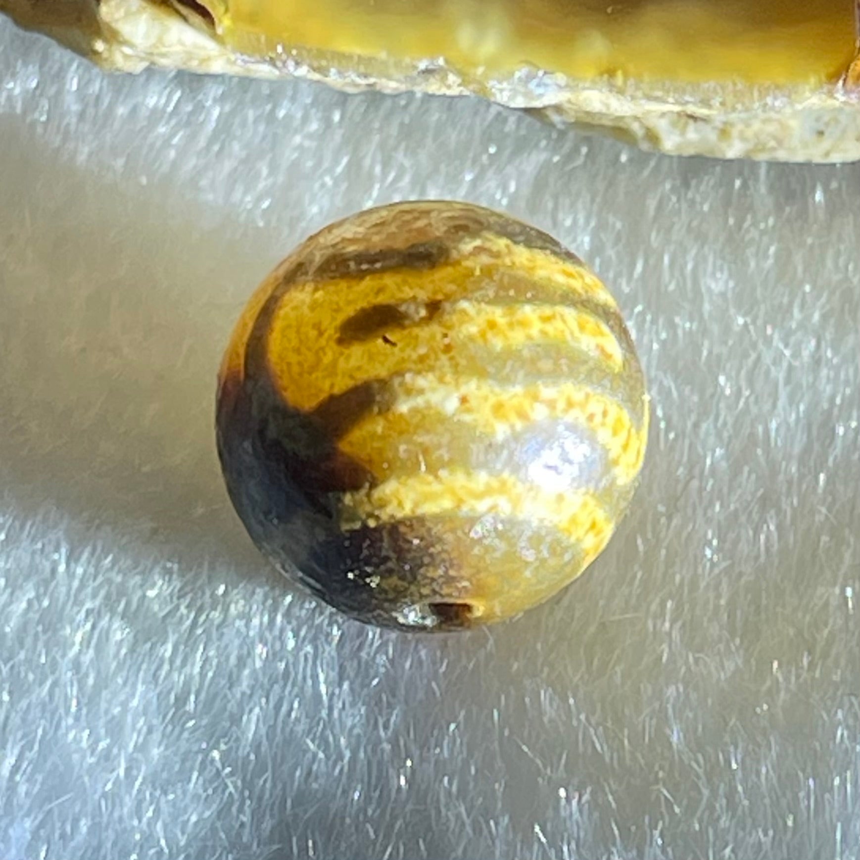 Natural Powerful Tibetan Old Oily Agate Double Garuda Dzi Bead Heavenly Master (Tian Zhu) 1.59g 10.3 by 10.6mm - Huangs Jadeite and Jewelry Pte Ltd