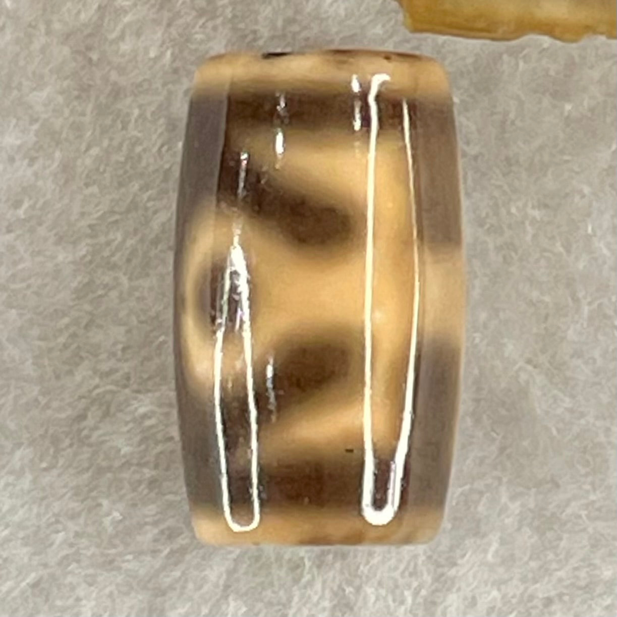 Natural Powerful Tibetan Old Oily Agate Patina Guiren Tairen Human Dzi Bead Totem Amulet Heavenly Master (Tian Zhu) 贵人天诛 4.84g 19.6 by 11.7mm - Huangs Jadeite and Jewelry Pte Ltd