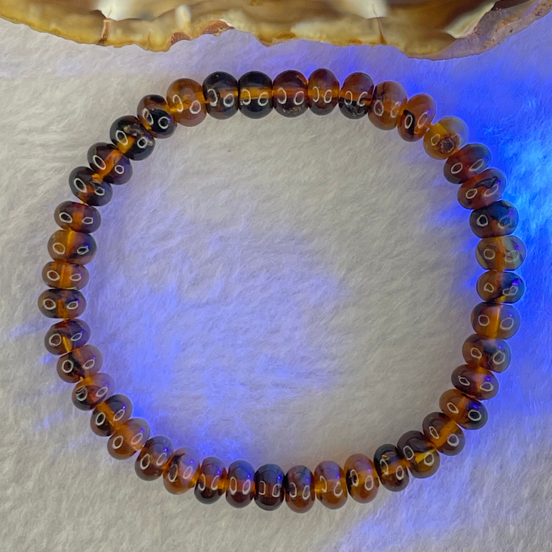 Natural Dark Brownish Yellow Medicine Amber Beads Bracelet 天然抚顺药珀手链 4.44g 15.5cm 7.2mm 42 Beads - Huangs Jadeite and Jewelry Pte Ltd