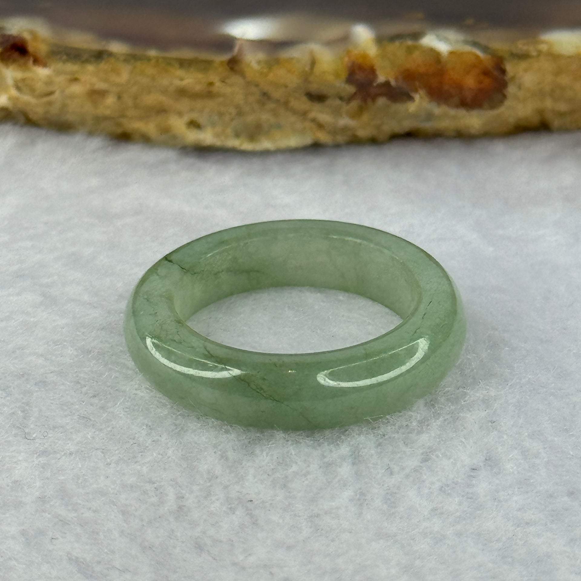 Type A Green Jadeite Ring 3.49g 5.5 by 3.8mm US7.25 HK15.5 (Internal Line) - Huangs Jadeite and Jewelry Pte Ltd