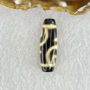 Natural Powerful Tibetan Old Oily Agate Double Nectar Vessel Dzi Bead Heavenly Master (Tian Zhu) 花蜜容器眼天珠 9.38g 38.7 by 12.8mm - Huangs Jadeite and Jewelry Pte Ltd