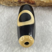 Natural Powerful Tibetan Old Oily Agate One Eye Fire Sign Dzi Bead Heavenly Master (Tian Zhu) 一眼火天珠 9.43g 38.1 by 12.8mm - Huangs Jadeite and Jewelry Pte Ltd
