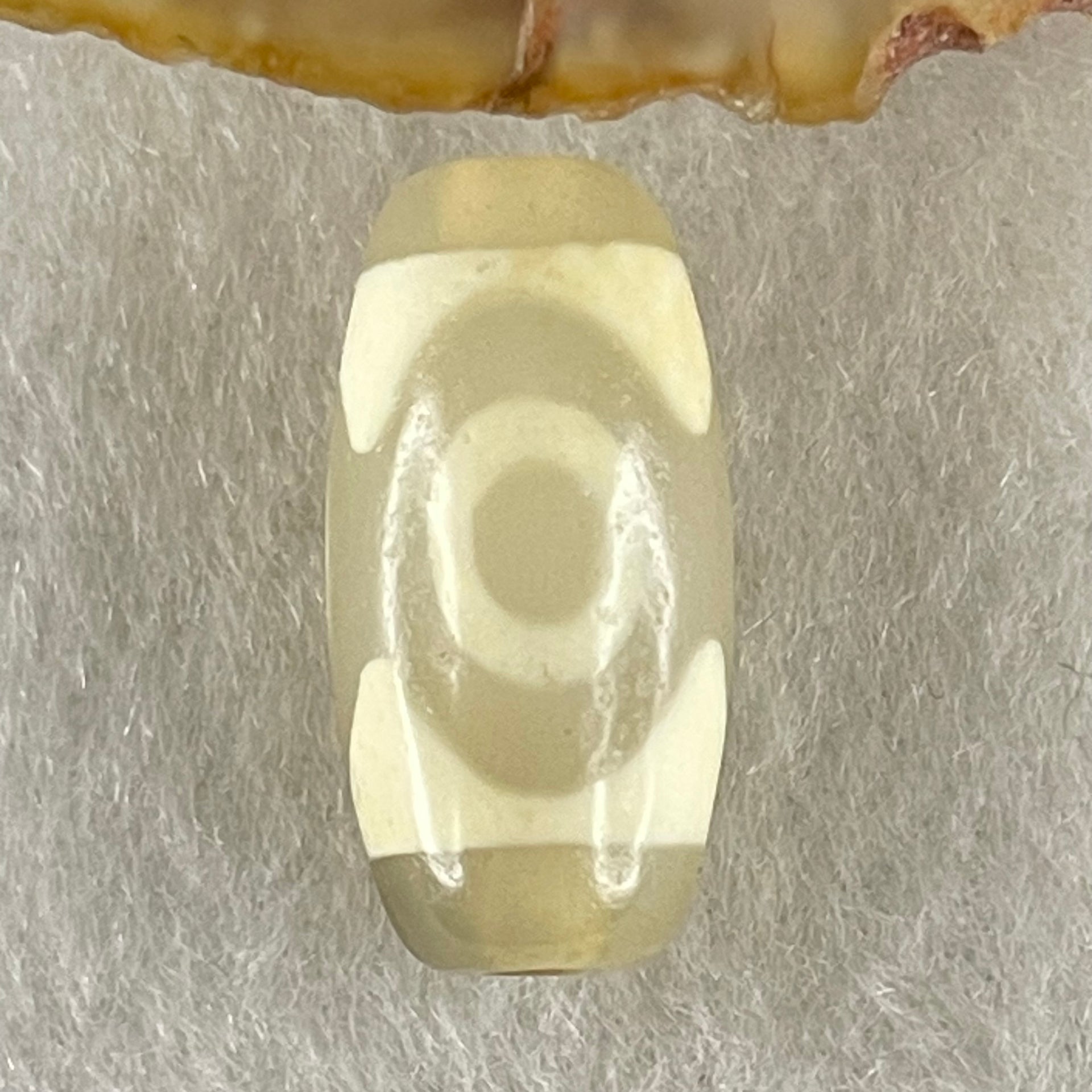 Natural Powerful Tibetan Old Oily Agate 3 Eyes Dzi Bead Heavenly Master (Tian Zhu) 三眼天诛 3.02g 20.2 by 10.2mm - Huangs Jadeite and Jewelry Pte Ltd
