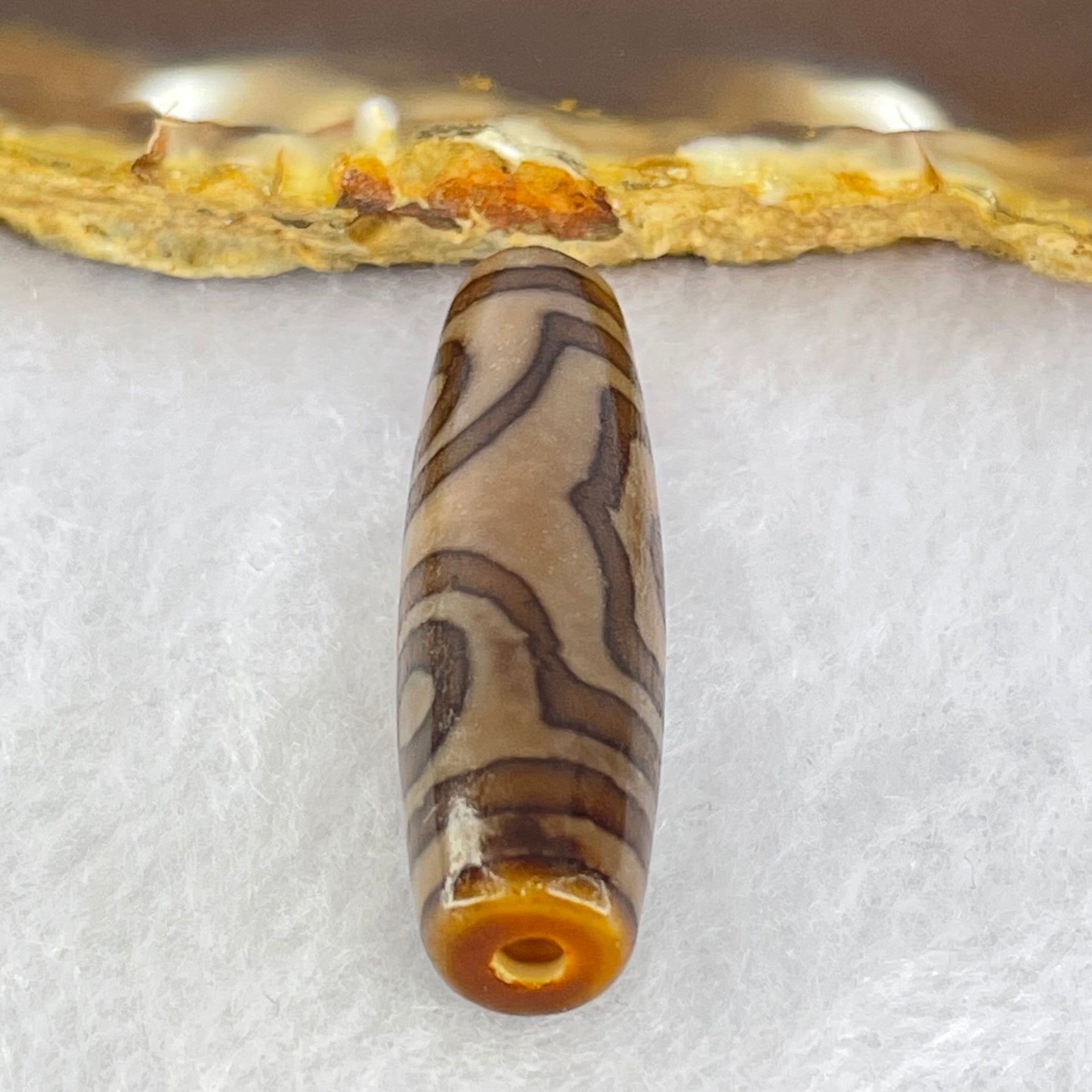 Natural Powerful Tibetan Old Oily Agate 3 Eyes Dzi Bead Heavenly Master (Tian Zhu) 三眼天诛 7.57g 39.9 by 11.3mm - Huangs Jadeite and Jewelry Pte Ltd