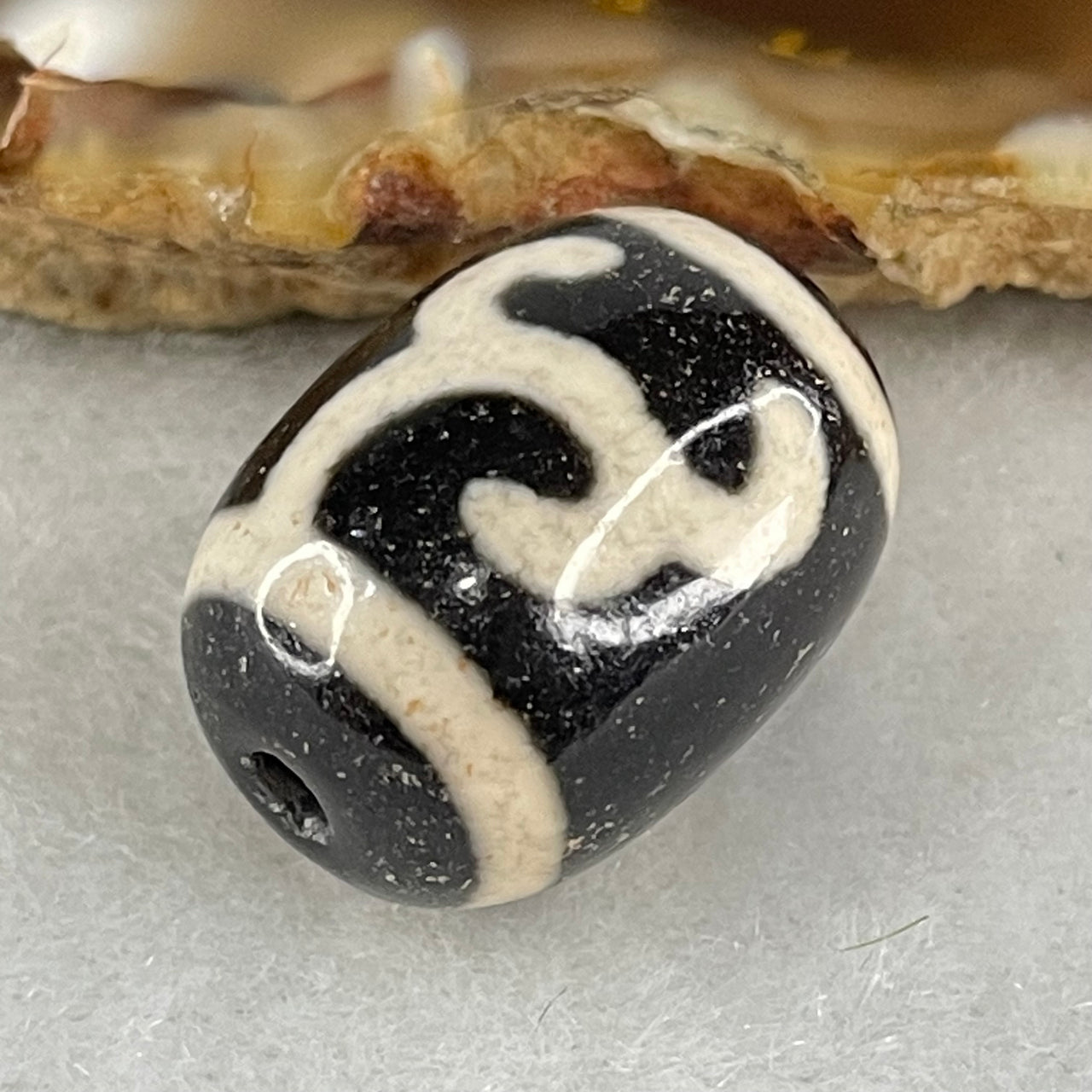 Natural Powerful Tibetan Old Oily Black White Agate Green Tara Dzi Bead Heavenly Master (Tian Zhu) 绿度母天珠 4.99g 17.9 by 13.4mm - Huangs Jadeite and Jewelry Pte Ltd