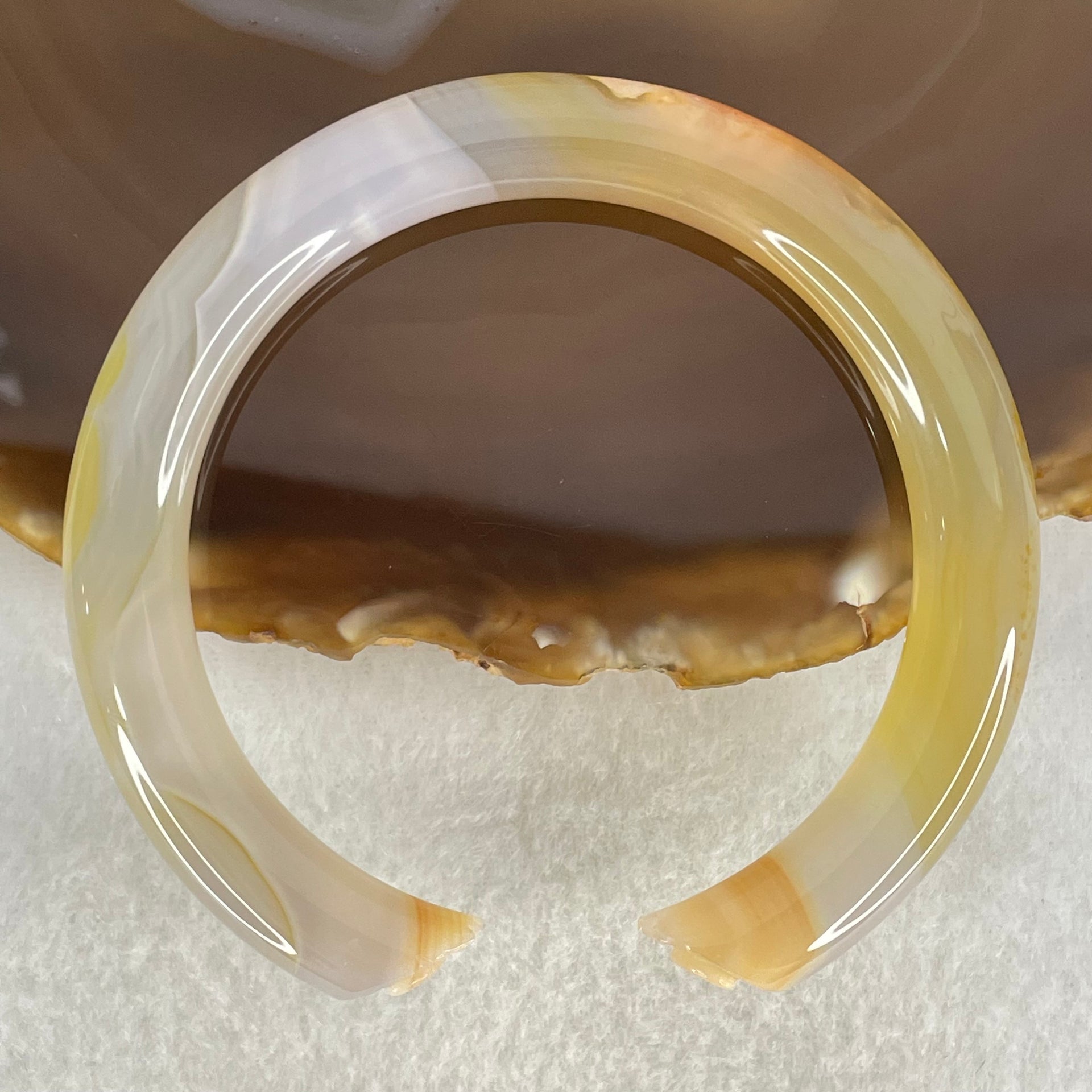 Natural Yellowish Pink Agate Heart Shape And Hands Bangle Internal Dimeter 58.6mm 39.03g 9.9 by 9.9mm - Huangs Jadeite and Jewelry Pte Ltd