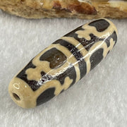 Natural Powerful Tibetan Old Oily Agate 8 Nectar Vessel Dzi Bead Heavenly Master (Tian Zhu) 八花蜜容器眼天珠 9.29g 38.3 by 12.5mm - Huangs Jadeite and Jewelry Pte Ltd