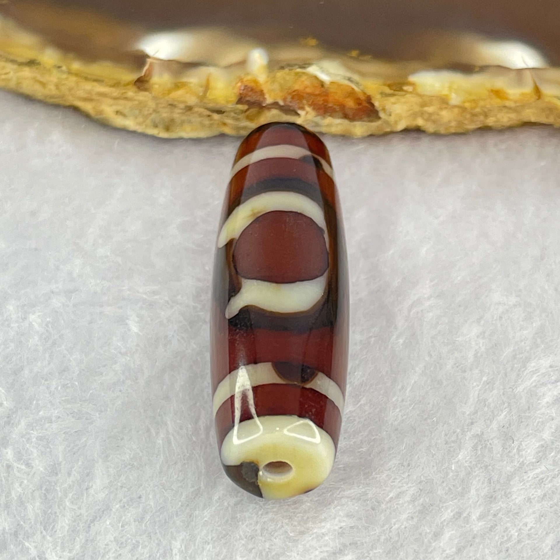 Natural Powerful Tibetan Old Oily Agate Sky Door Serenity 1 Eye Dzi Bead Heavenly Master (Tian Zhu) 一眼天诛 8.59g 37.8 by 12.0mm - Huangs Jadeite and Jewelry Pte Ltd