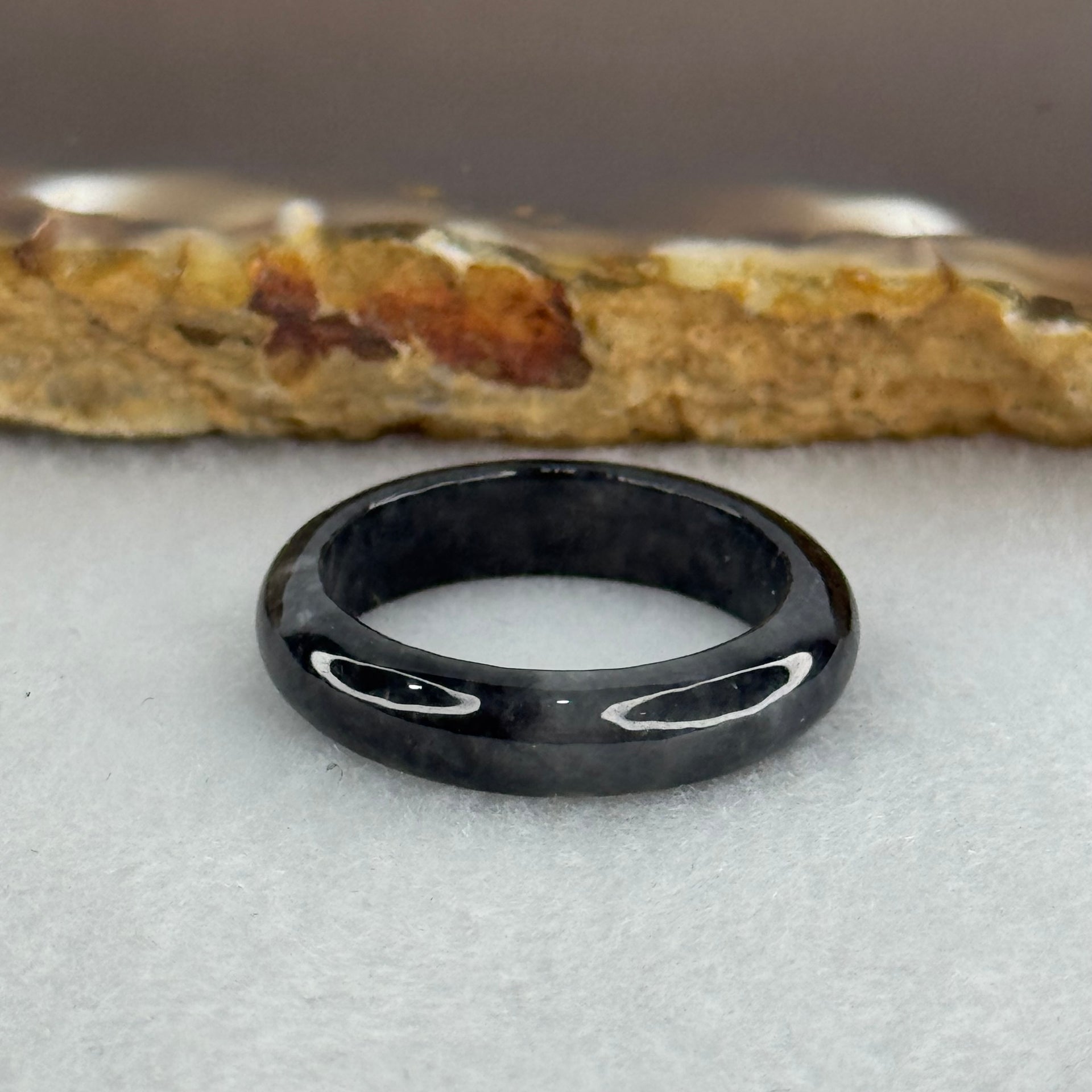 Type A Icy Wuji Black Grey Jadeite Ring 2.22g 4.7 by 3.1mm US6.7 HK14.5 (Very Slight Internal Lines) - Huangs Jadeite and Jewelry Pte Ltd