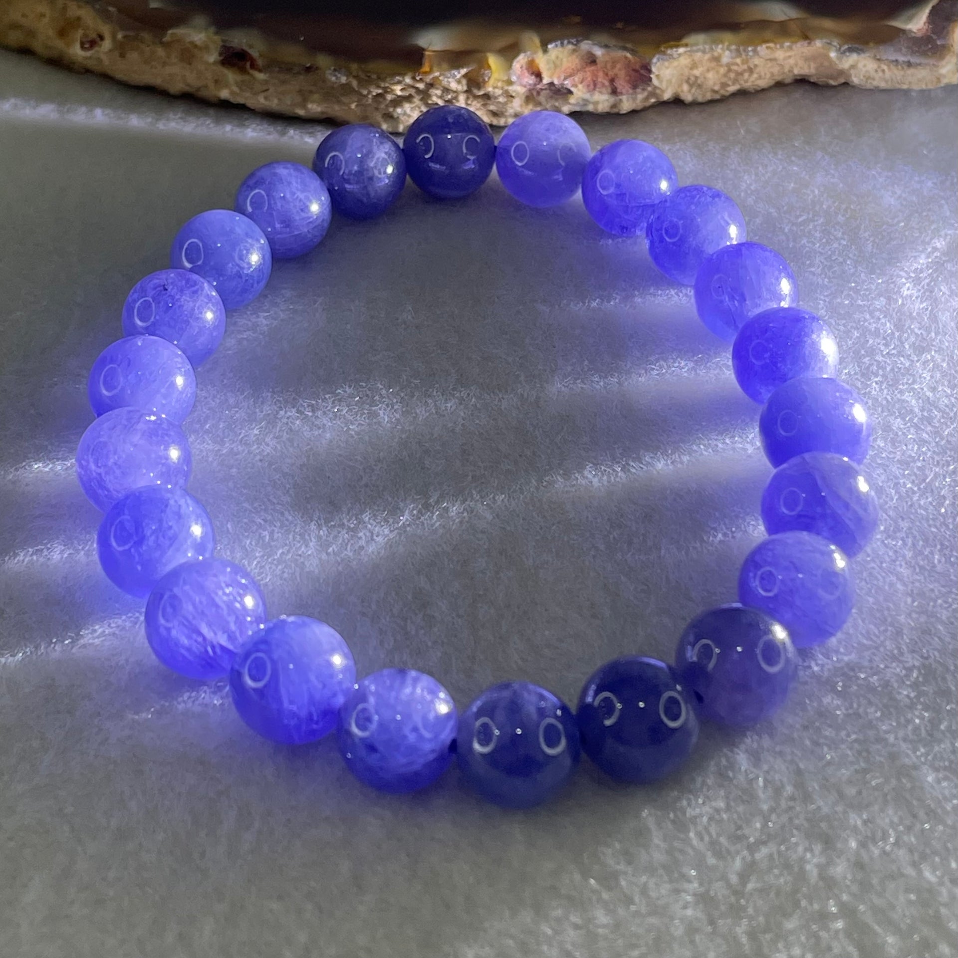 Above Average Grade Natural Blue Tanzanite Beads Bracelet 24.67g 15.5cm 8.8mm 22 Beads - Huangs Jadeite and Jewelry Pte Ltd