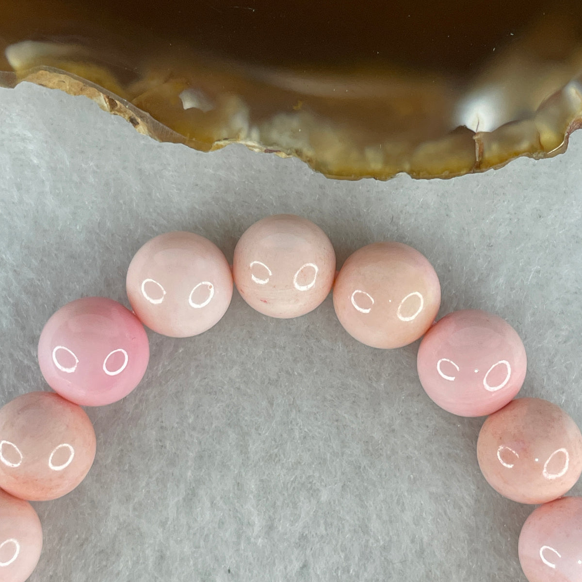 Certified Good Grade Natural Pink Queen Shell Beads Bracelet | 10.2mm Radiant Mother of Pearl Amulet (29.95g | 15.5cm Wrist | 19 Beads)