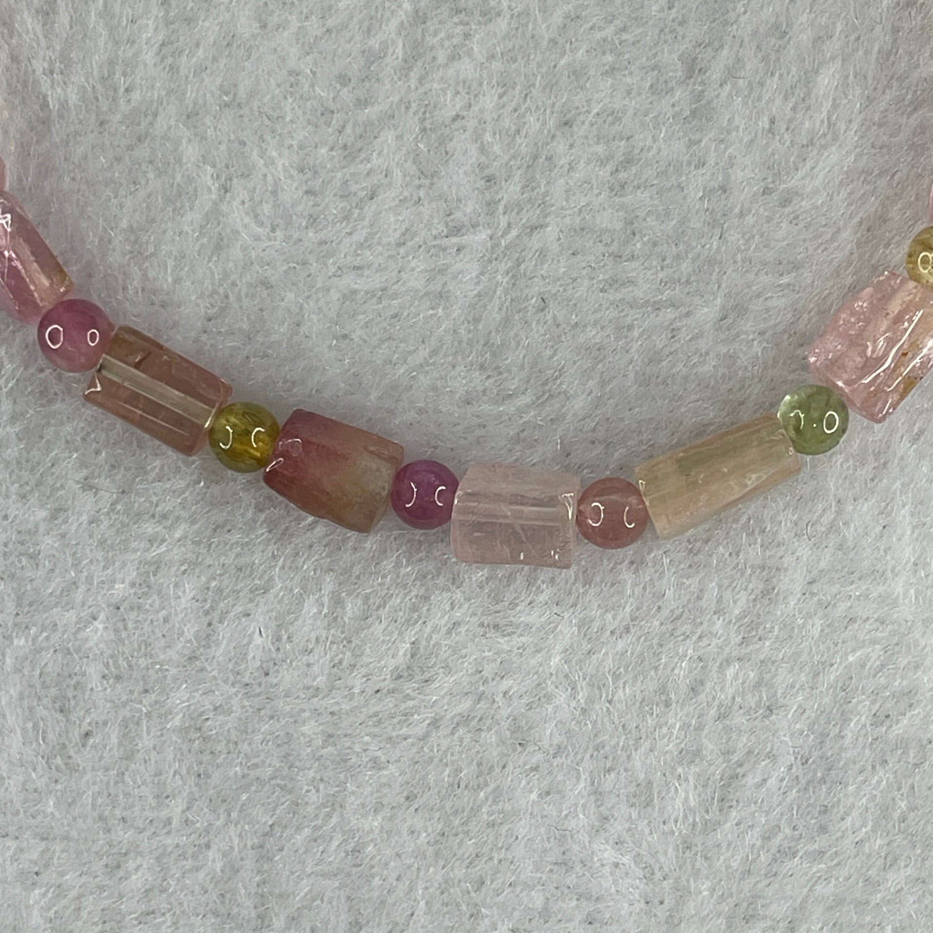Natural Tourmaline Crystal Barrel Bracelet 6.34g 15.5cm 5.2 by 8.5mm 18Beads - Huangs Jadeite and Jewelry Pte Ltd