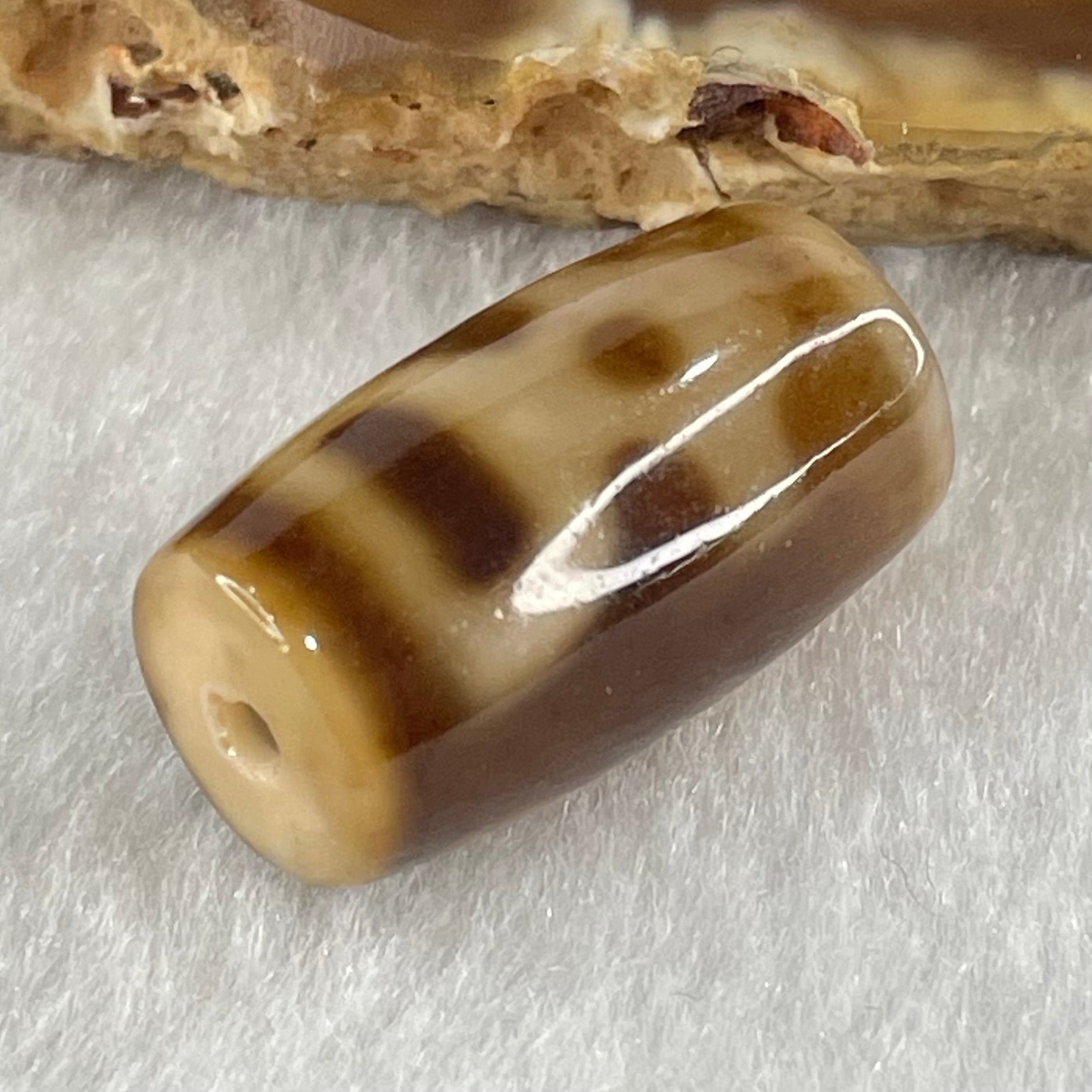 Natural Powerful Tibetan Old Oily Agate Double Cai Shen Dzi Bead Heavenly Master (Tian Zhu) 双财神长天珠 4.84g 20.4 by 11.6mm - Huangs Jadeite and Jewelry Pte Ltd
