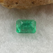 Natural Colombia Vivid Green Emerald (Beryl) Cut-Cornered Square Step cut 0.42ct 5.0 by 4.9 by 2.9mm - Huangs Jadeite and Jewelry Pte Ltd