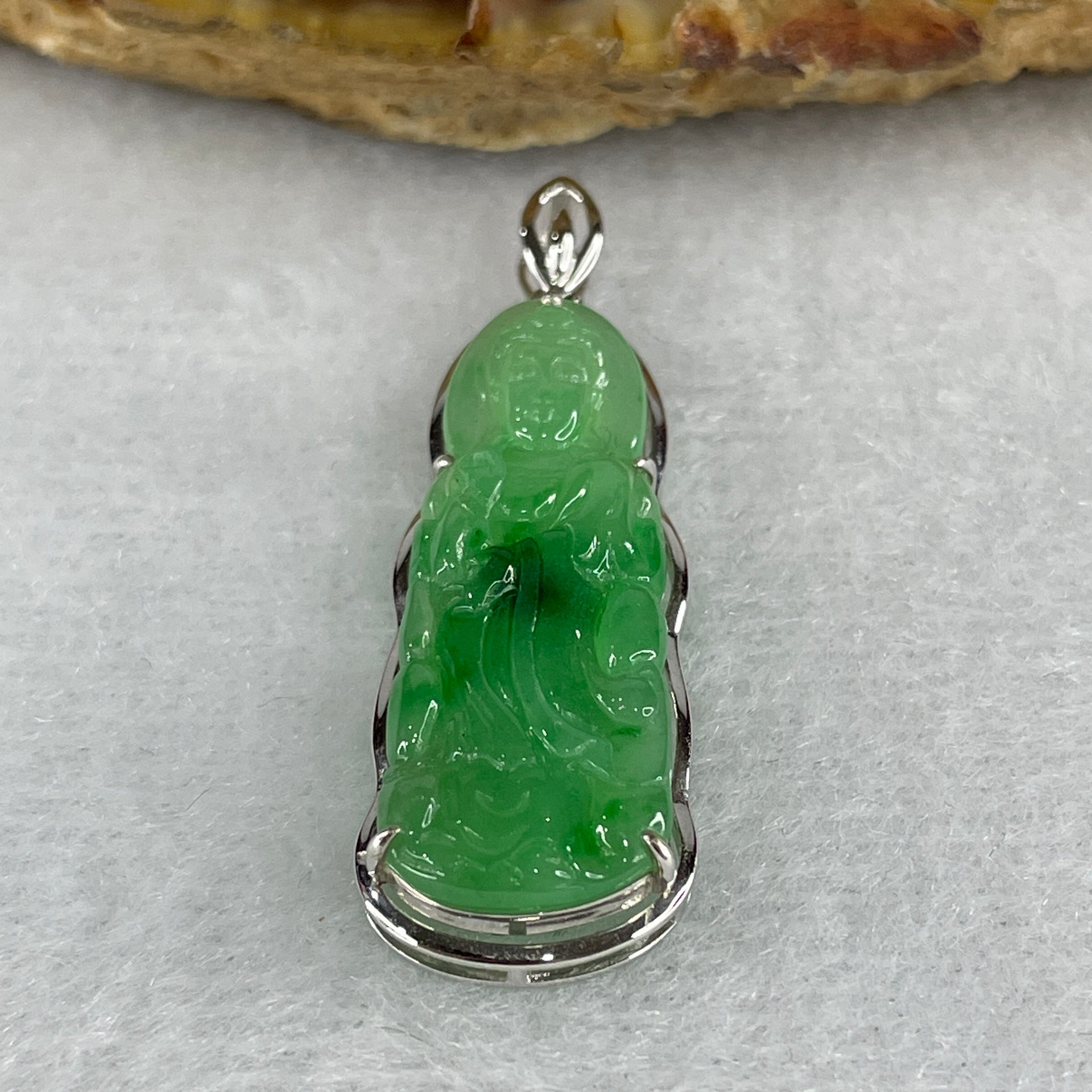 Certified Type A Semi Icy Spicy Green Jadeite Guan Yin Pendant Setting 18k White Gold 2.68g 37.0 by 12.3 by 5.3mm - Huangs Jadeite and Jewelry Pte Ltd