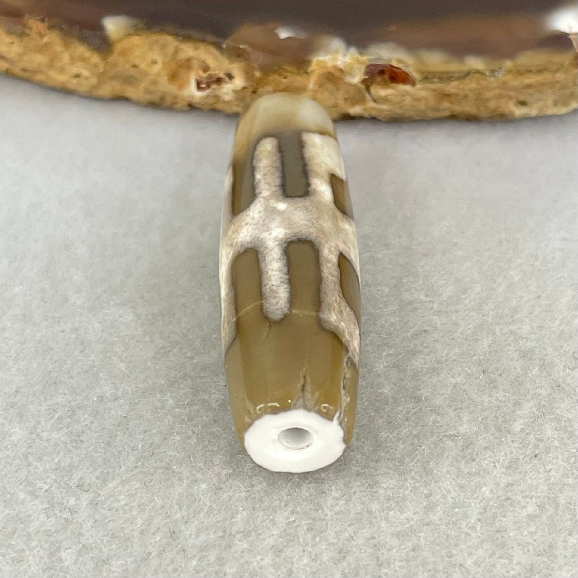 Natural Powerful Tibetan Old Oily Agate Patina Guiren Tairen Human Dzi Bead Totem Amulet Heavenly Master (Tian Zhu) 贵人天诛 8.66g 38.7 by 11.9mm - Huangs Jadeite and Jewelry Pte Ltd