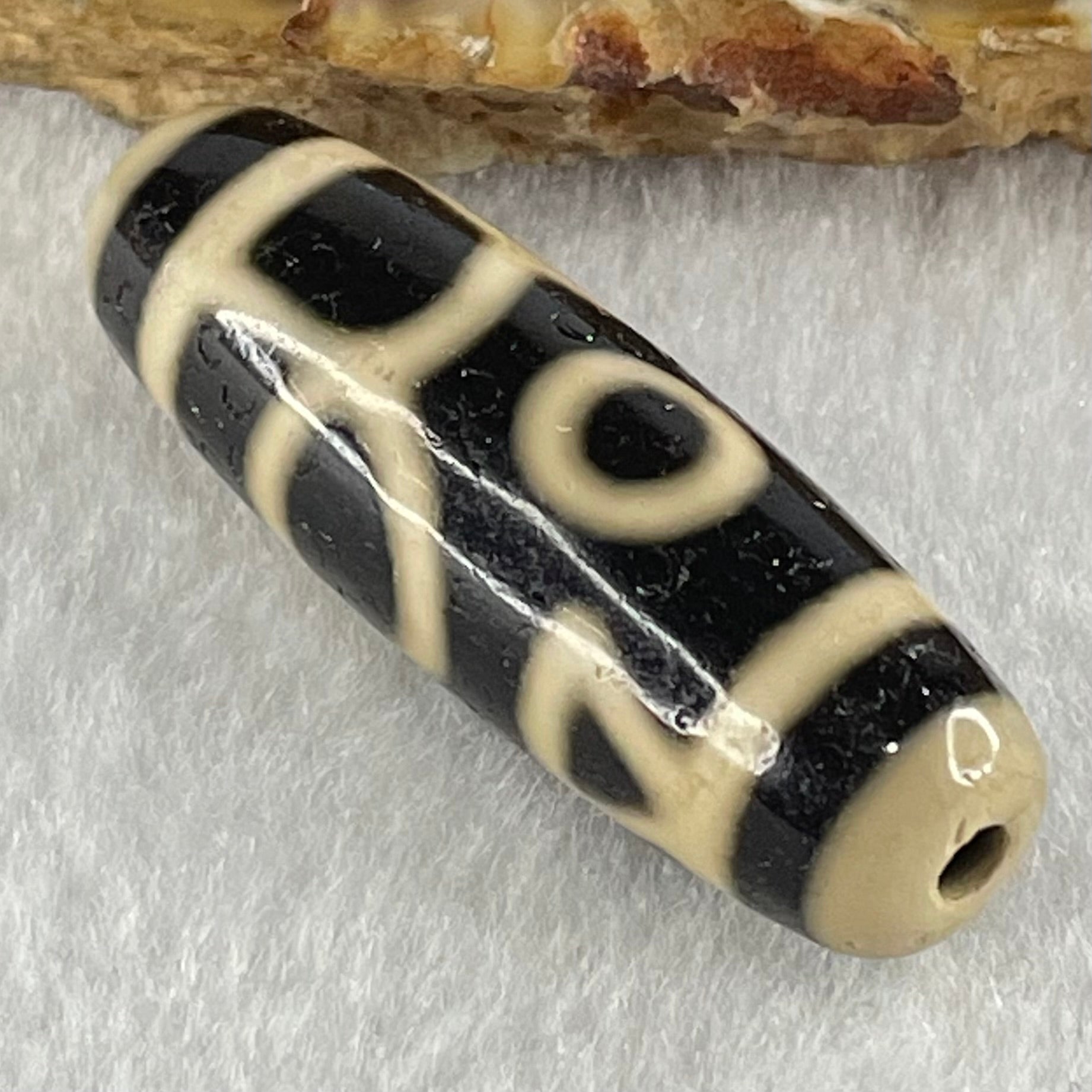 Natural Powerful Tibetan Old Oily Agate Huan Xi Fo Dzi Bead Heavenly Master (Tian Zhu) 歡喜佛天珠 9.16g 38.0 by 12.3mm - Huangs Jadeite and Jewelry Pte Ltd