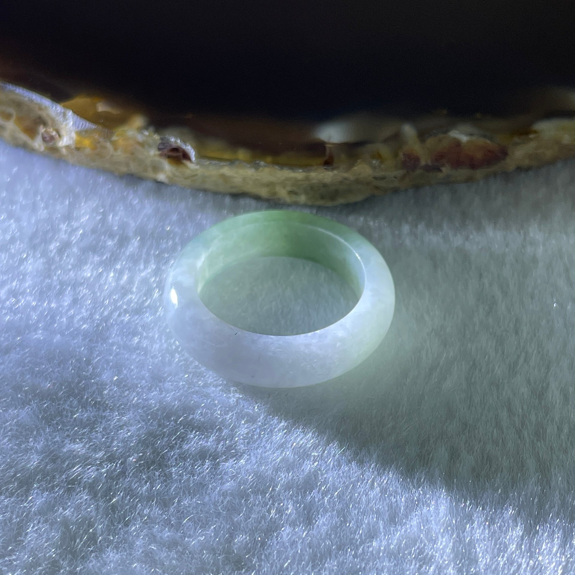 Type A Natural Green with White Jadeite Ring 3.87g 5.8 by 3.6mm US 8 HK 17.6 ( Close to Perfect ) - Huangs Jadeite and Jewelry Pte Ltd