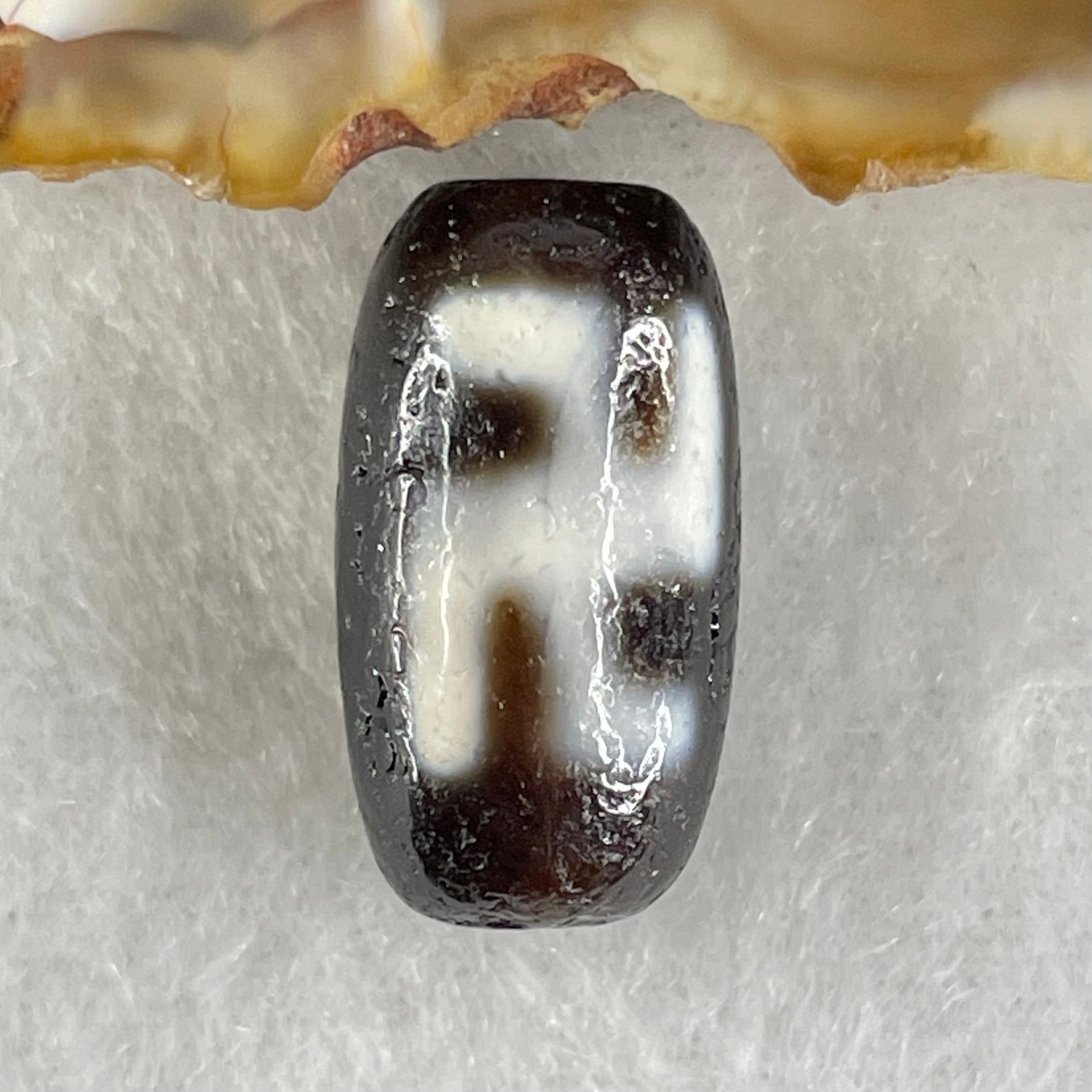 Natural Powerful Tibetan Old Oily Agate 1 Eye With Swastika Dzi Bead (Hotu Dzi) 3.46g 19.5 by  10.7mm - Huangs Jadeite and Jewelry Pte Ltd