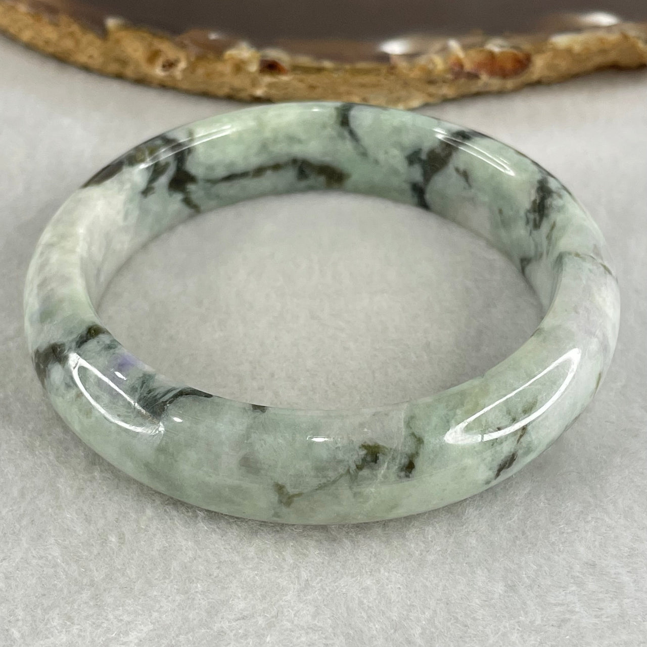 Type A Light Green with Green piao Hua Floral Jadeite Bangle 56.08g Inner Diameter 55.1mm 13.9 by 8.9mm (Internal Line) - Huangs Jadeite and Jewelry Pte Ltd