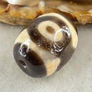 Natural Powerful Tibetan Old Oily Agate 3 Eyes Dzi Bead Heavenly Master (Tian Zhu) 三眼天诛 7.61g 20.1 by 16.1mm - Huangs Jadeite and Jewelry Pte Ltd