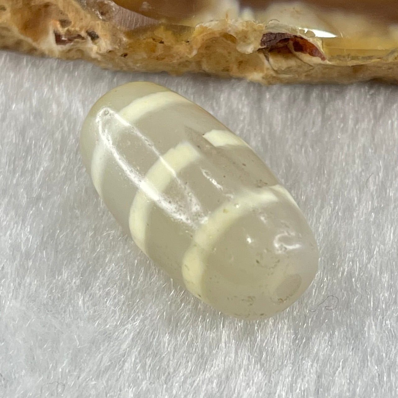 Natural Powerful Tibetan Old Oily Agate 3-Lines Dzi Bead Heavenly Master (Tian Zhu) 三行天诛 3.47g 20.1 by 10.6mm - Huangs Jadeite and Jewelry Pte Ltd