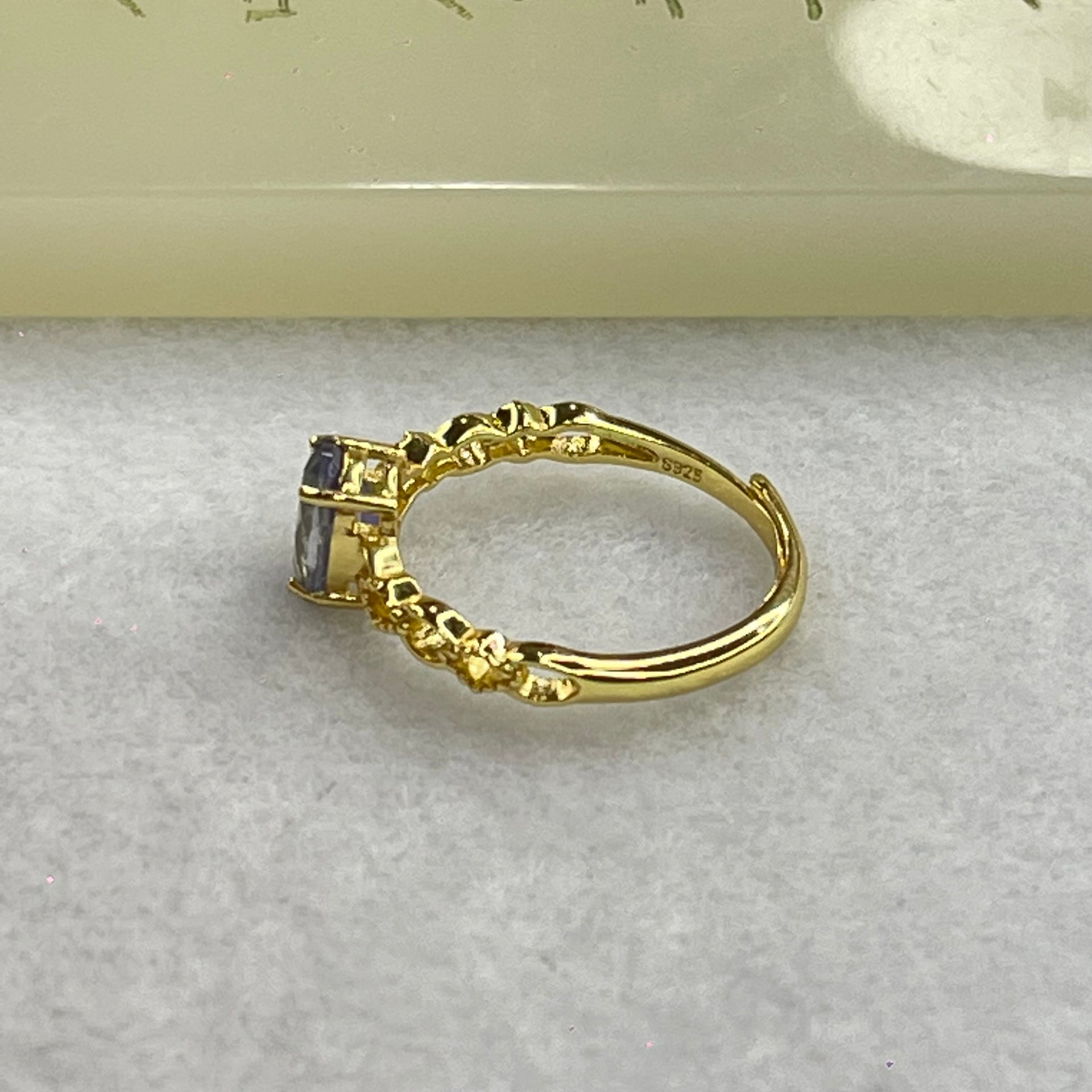 Blue Cubic Zirconia in Sliver Gold Color Ring (Adjustable Size) 1.44g 6.9 by 4.9 by 2.0mm - Huangs Jadeite and Jewelry Pte Ltd