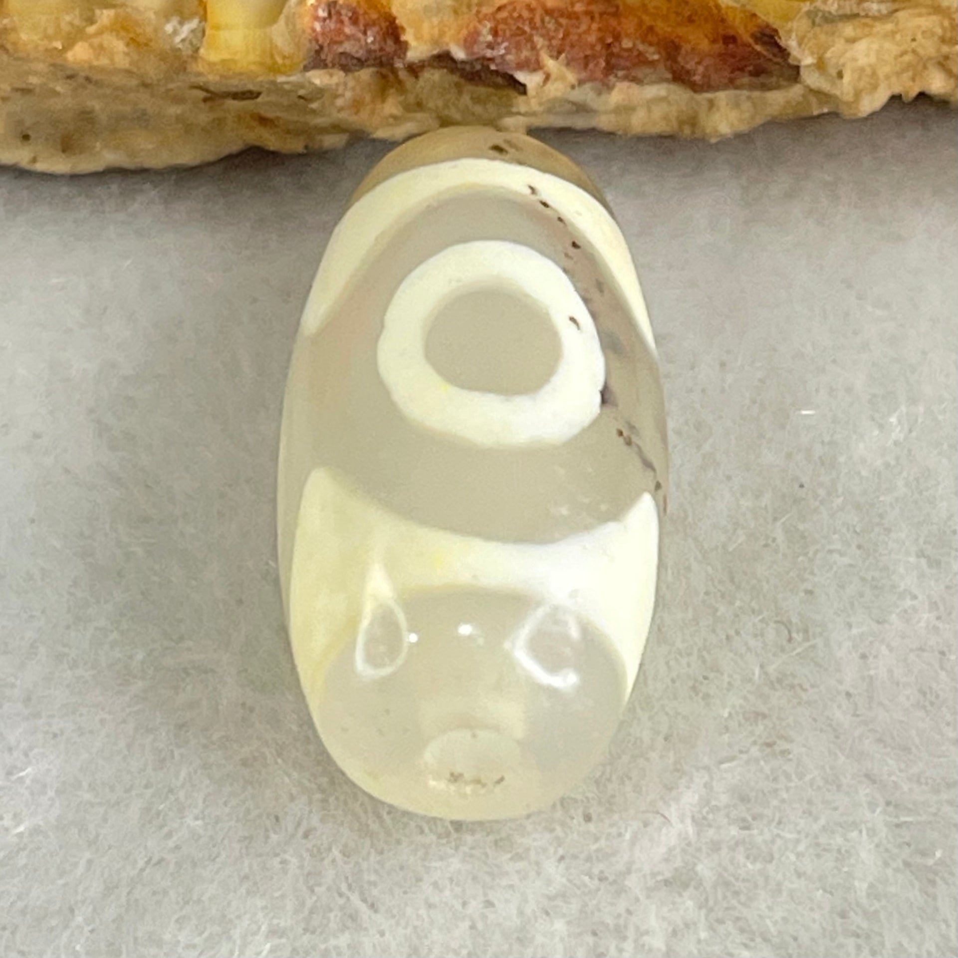 Natural Powerful Tibetan Old Oily Agate 3 Eyes Dzi Bead Heavenly Master (Tian Zhu) 三眼天诛 2.88g 19.8 by 9.9mm - Huangs Jadeite and Jewelry Pte Ltd
