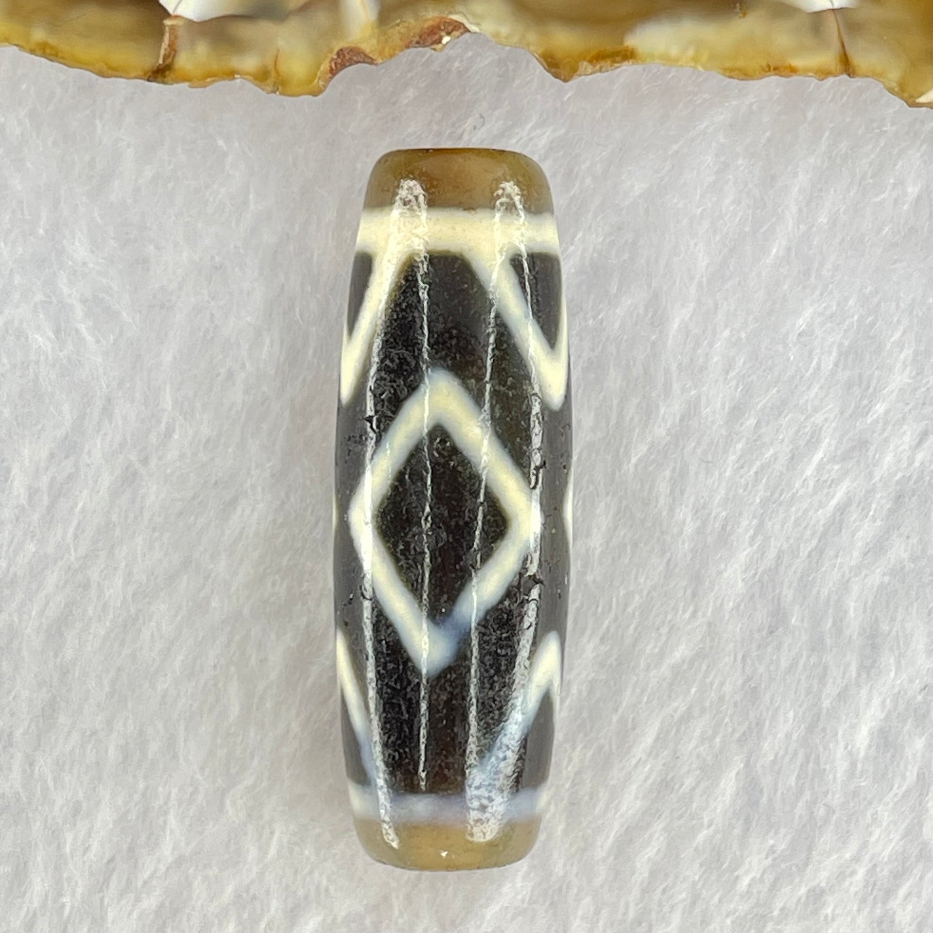 Natural Powerful Tibetan Old Oily Agate 3-Eye Vajra Dzi Bead Heavenly Master (Tian Zhu) 三眼天珠 10.20g 38.4 by 12.9mm - Huangs Jadeite and Jewelry Pte Ltd