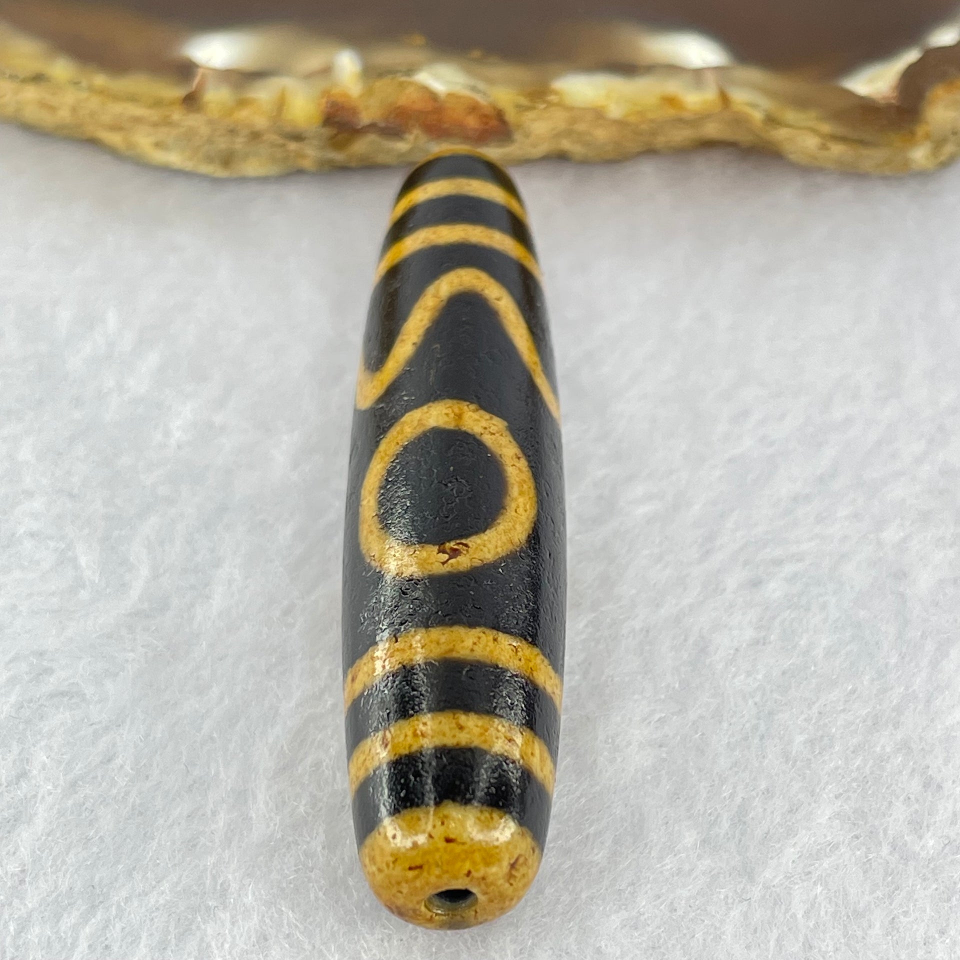 Natural Powerful Tibetan Agate 1 Eye Sky Door Long Dzi Bead Heavenly Master (Tian Zhu) 一眼天诛 15.00g 57.4 by 13.1mm - Huangs Jadeite and Jewelry Pte Ltd