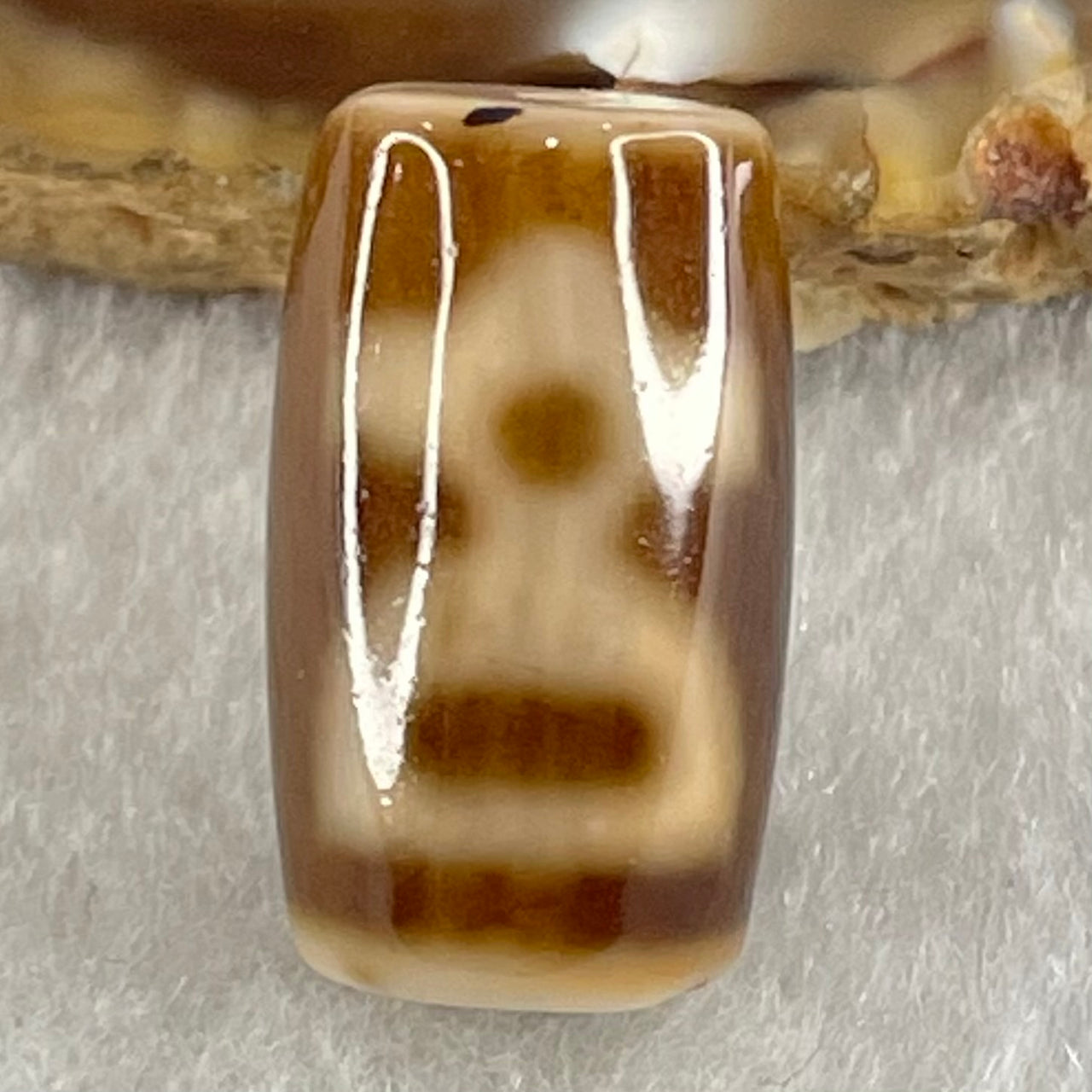 Natural Powerful Tibetan Old Oily Agate Double Cai Shen Dzi Bead Heavenly Master (Tian Zhu) 双财神长天珠 4.74g 19.8 by 11.8mm - Huangs Jadeite and Jewelry Pte Ltd
