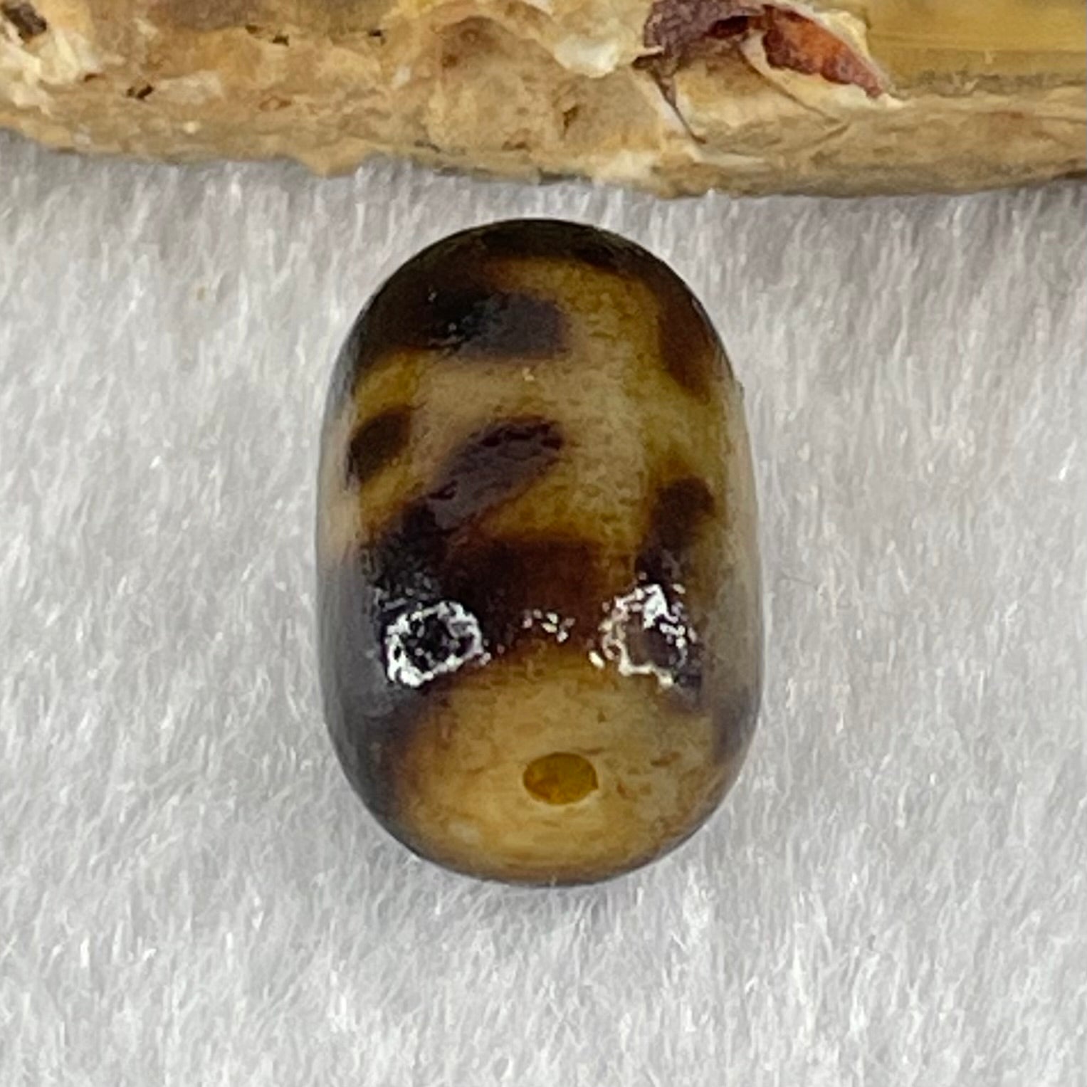 Natural Powerful Tibetan Old Oily Agate Patina Guiren Tairen Human Dzi Bead Totem Amulet Heavenly Master (Tian Zhu) 贵人天诛 1.64g 13.1 by 8.8mm - Huangs Jadeite and Jewelry Pte Ltd