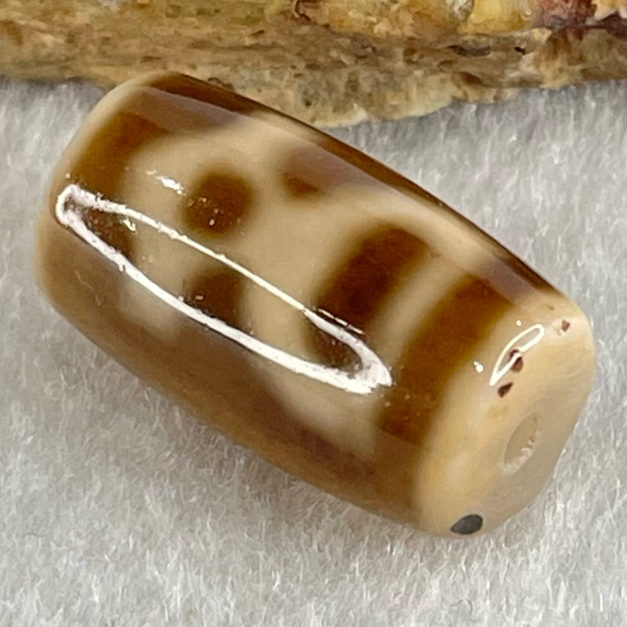 Natural Powerful Tibetan Old Oily Agate Double Cai Shen Dzi Bead Heavenly Master (Tian Zhu) 双财神长天珠 4.91g 20.4 by 11.8mm - Huangs Jadeite and Jewelry Pte Ltd