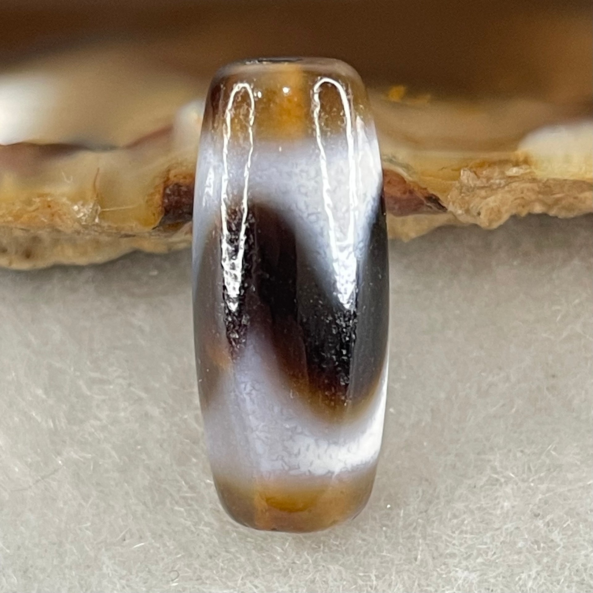 Natural Powerful Tibetan Old Oily Agate Tiger Tooth Daluo Dzi Bead Heavenly Master (Tian Zhu) 2.20g 20.2 by 6.5mm - Huangs Jadeite and Jewelry Pte Ltd