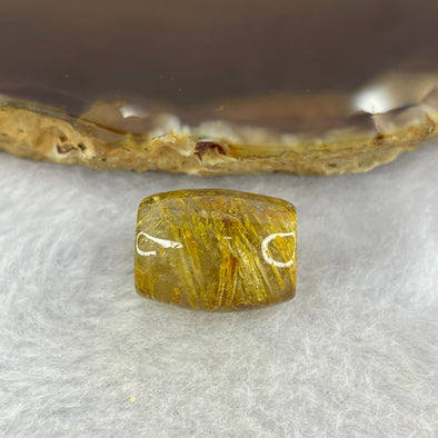 Good Grade Natural Golden Rutilated Quartz Crystal Lulu Tong Barrel 天然金顺发晶水晶露露通桶 
4.85g 16.4 by 12.7mm - Huangs Jadeite and Jewelry Pte Ltd