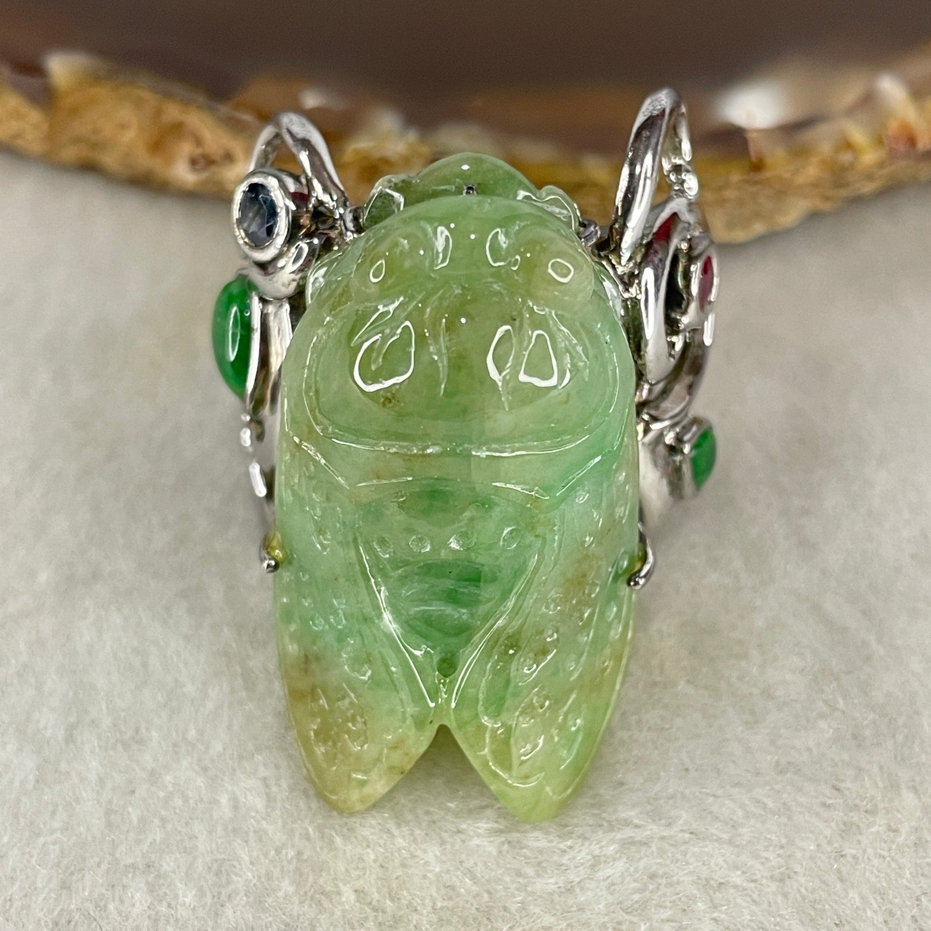 Antique Natural Type A Light Green with Brownish Piaohua Jadeite Insect with S925 Sliver and Gem Stones Ring 23.79g 33.4 by 11.6 by 13.0mm US 8.7 HK 19.5 - Huangs Jadeite and Jewelry Pte Ltd