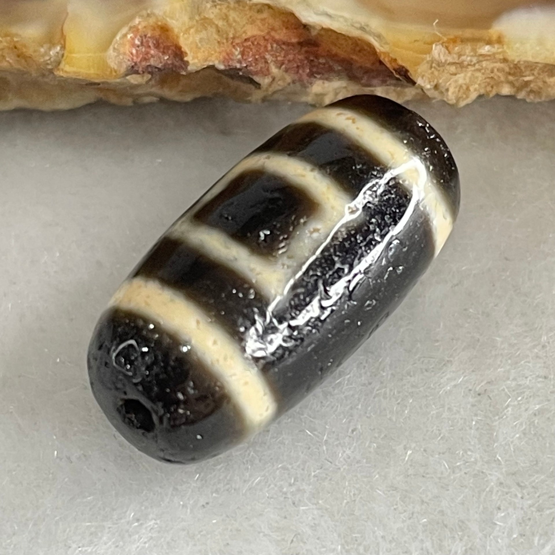 Natural Powerful Tibetan Old Oily Agate Sky Door Serenity 1 Eye Dzi Bead Heavenly Master (Tian Zhu) 一眼天诛 2.68g 19.2 by 9.5mm - Huangs Jadeite and Jewelry Pte Ltd